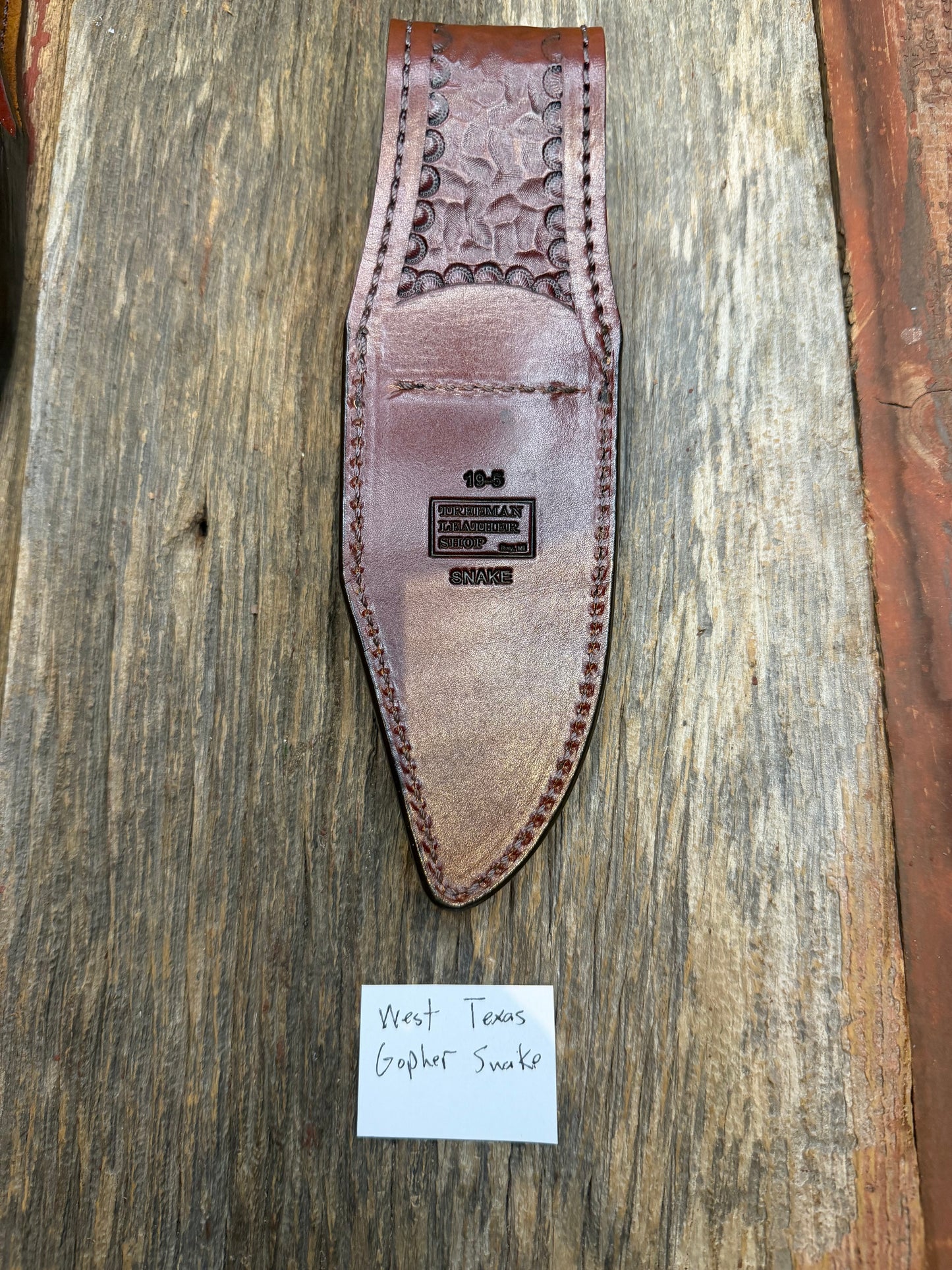 Randall Model 19-5 Sheath in Exotic West Texas Yellow Gopher Snake from Treeman Sheaths. Dark colors from the center of the skin, phenomenal.