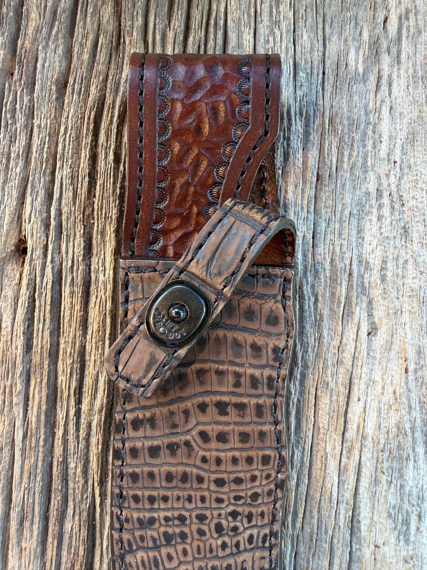 New Randall Model 4-6F Sheath in Exotic Dark Brown Sueded Crocodile from Treeman with the newest Black Canteen snap.