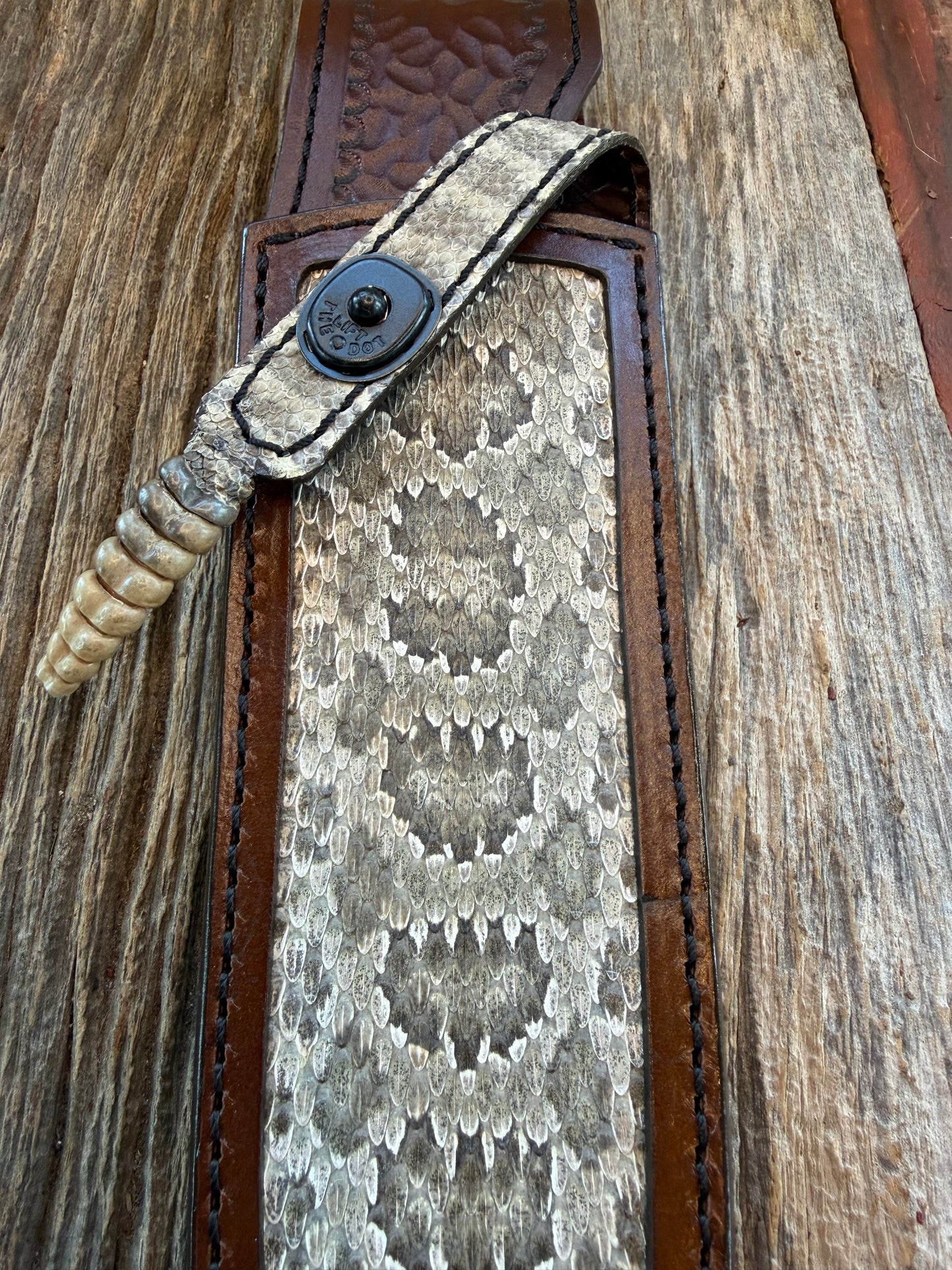 Randall Model Clinton Special with Rattles Sheath in Exotic Prairie RattleSnake from Treeman Sheaths. Tremendous colors on this one.