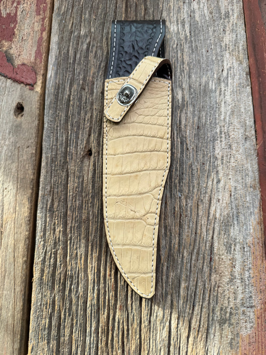 New Randall Model 12-8 Big Bear Sheath in Exotic Ivory Matte Crocodile from Treeman with a silver Canteen snap. Killer sheath.