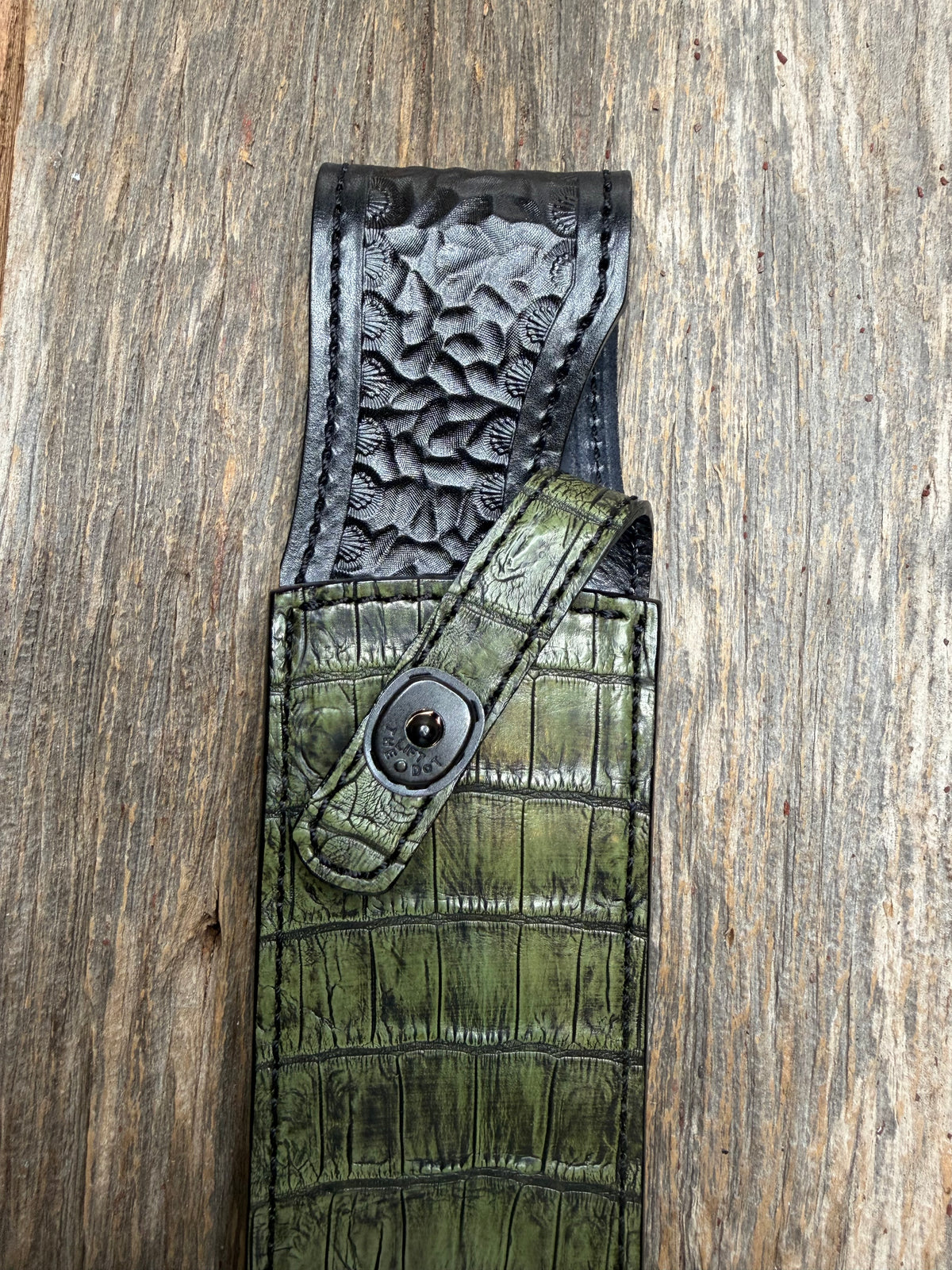 New Randall Model 12-9  Sheath in Exotic Army Green Matte Crocodile from Treeman with the newest Black Canteen snap. Killer sheath.