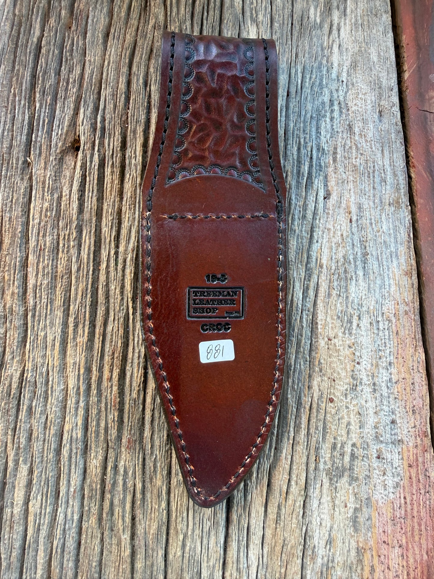 New Randall Model 19-5 Sheath in Exotic Dark Brown Crocodile from Treeman with the newest Black Canteen snap.