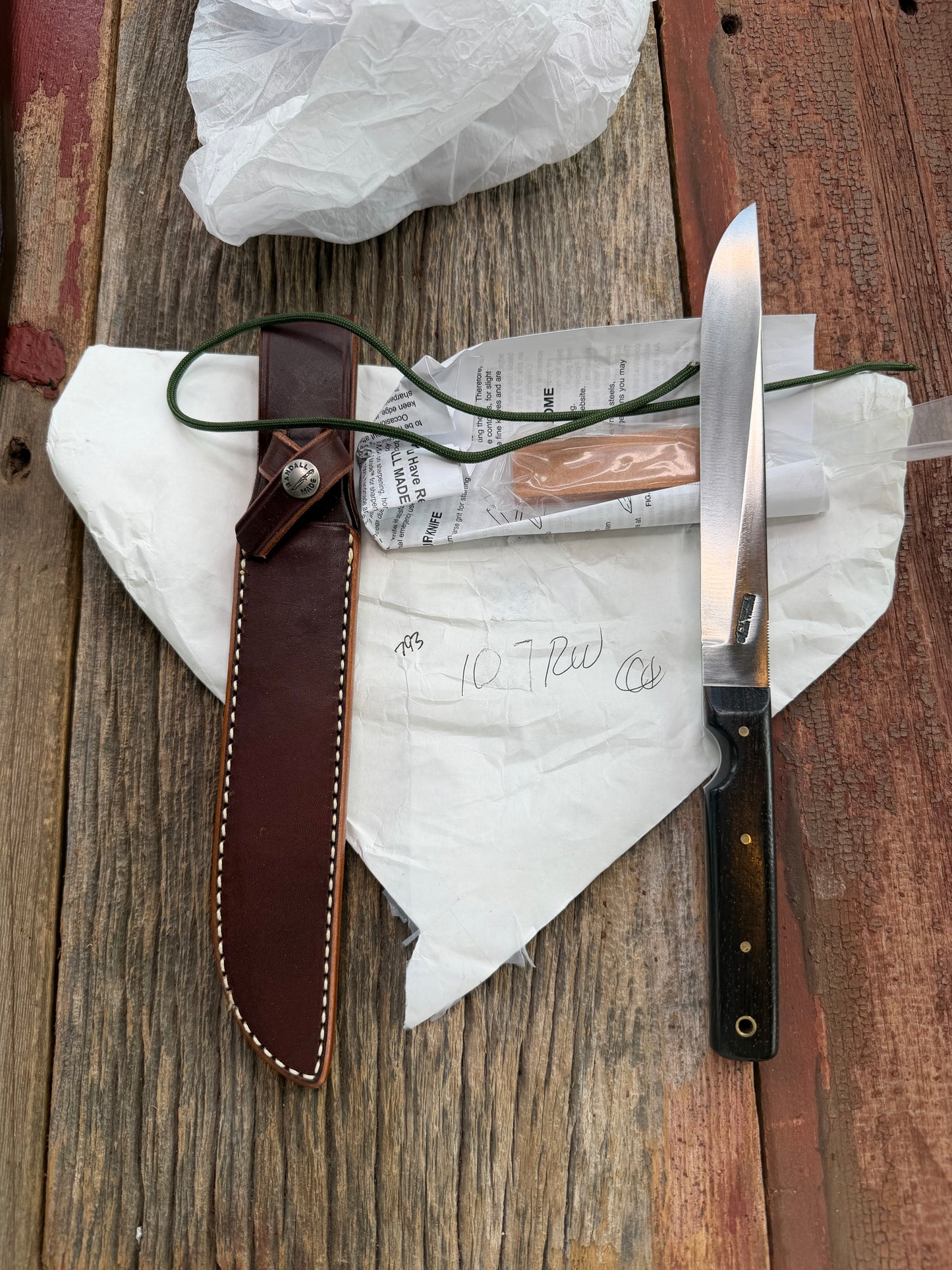 New in Paper Randall Knife Model 10-7 Fisherman Stainless Blade Rosewood Handle