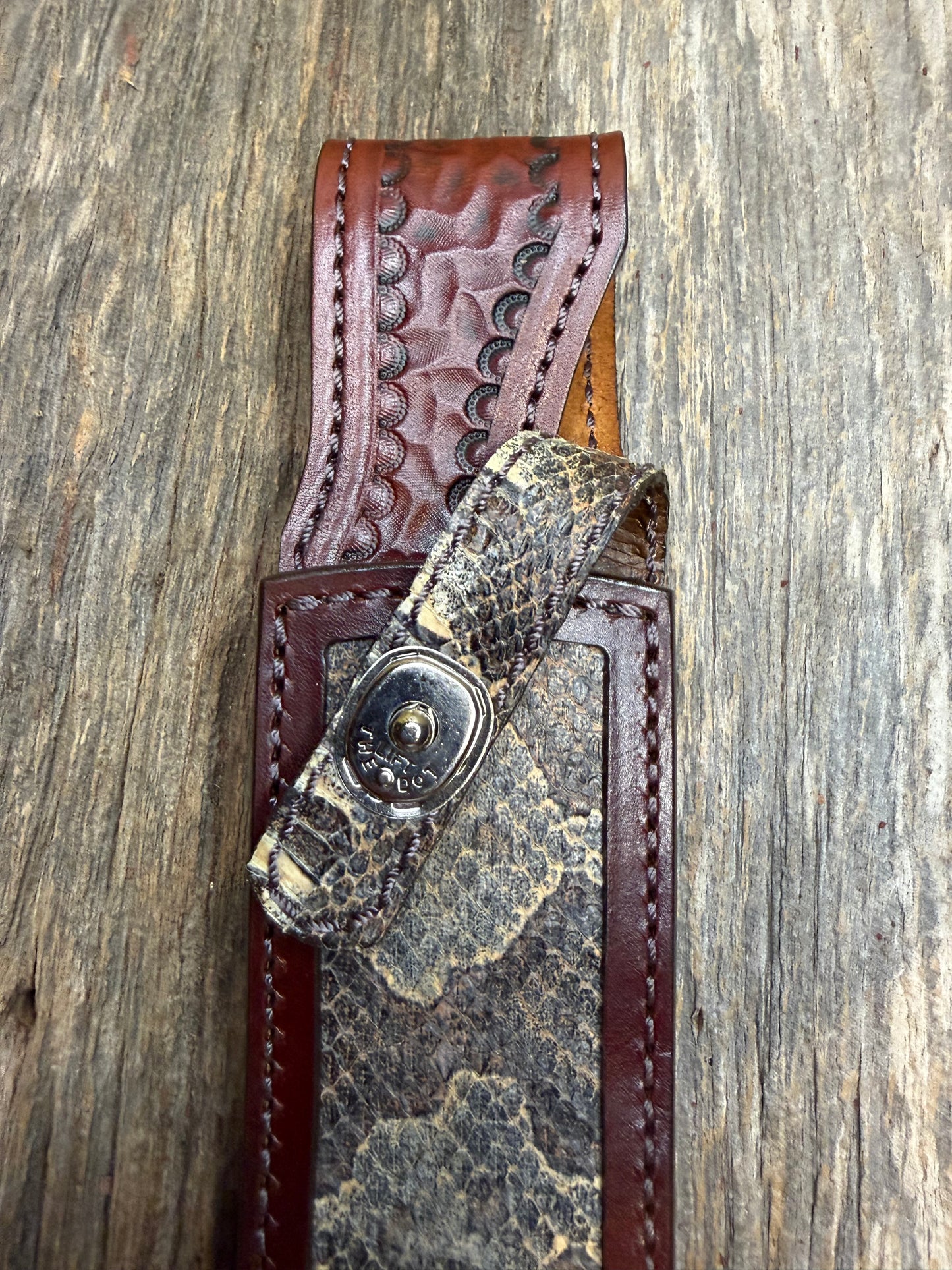 Randall Model 16 Sheath in Exotic Western Diamondback RattleSnake from Treeman Sheaths. Tremendous colors on this one.
