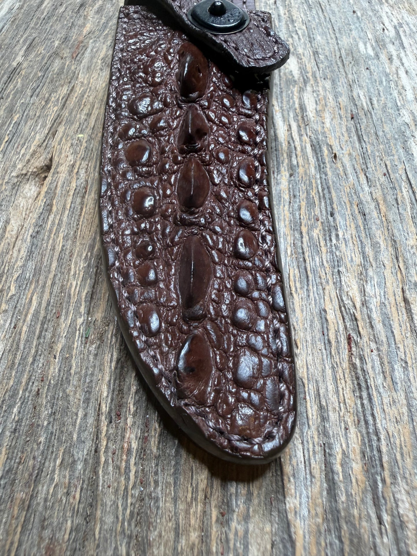 Randall Model 27 Sheath in Exotic Dark Brown Snapping Turtle by Treeman. Straight hilt and new black canteen snap… Spiked Dragon tail portion of the turtle.