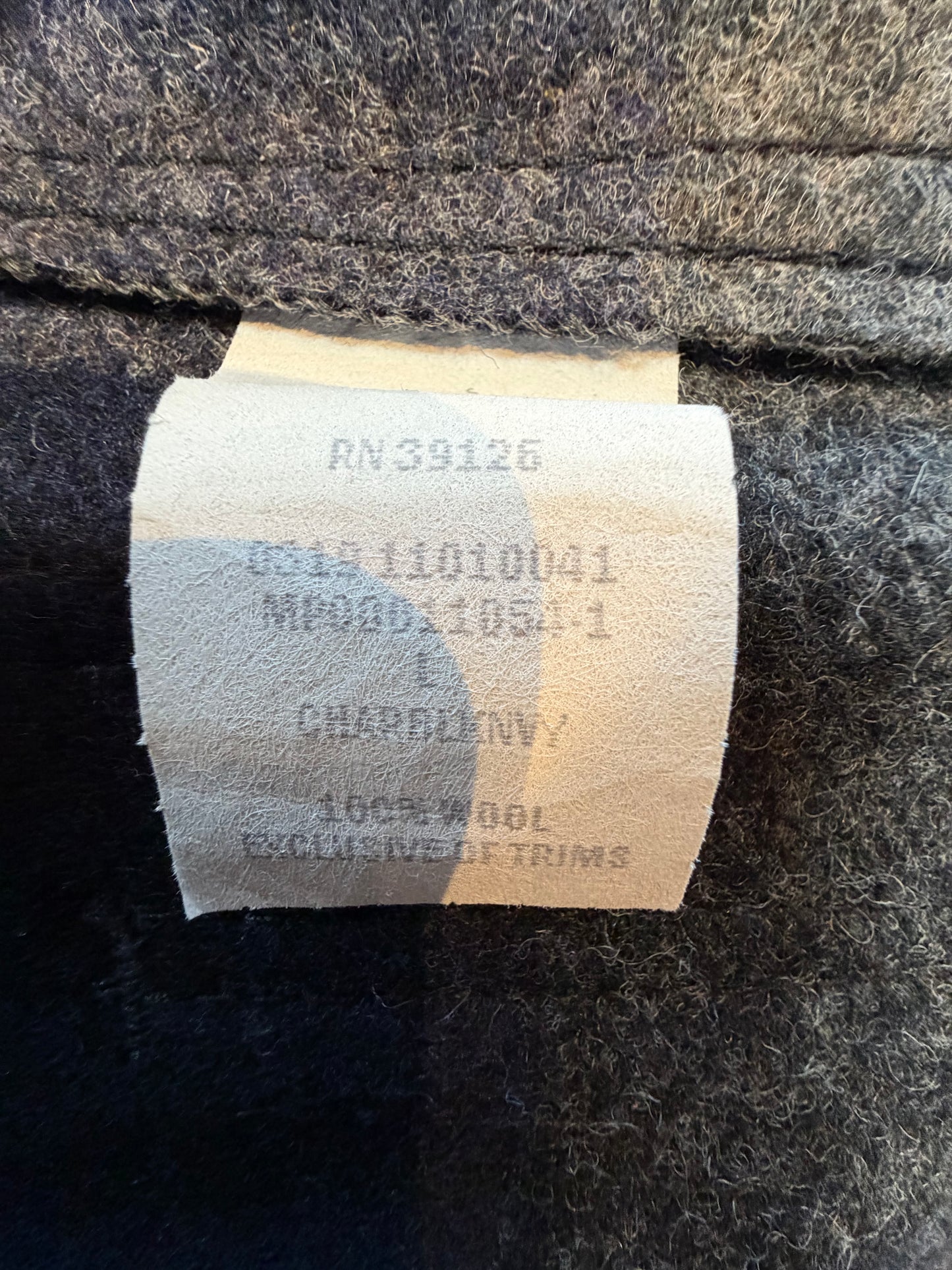 Filson Double Mackinaw Cruiser 2019 NWT Size Large Limited Edition Buffalo Plaid, Navy USA Made “Rare”