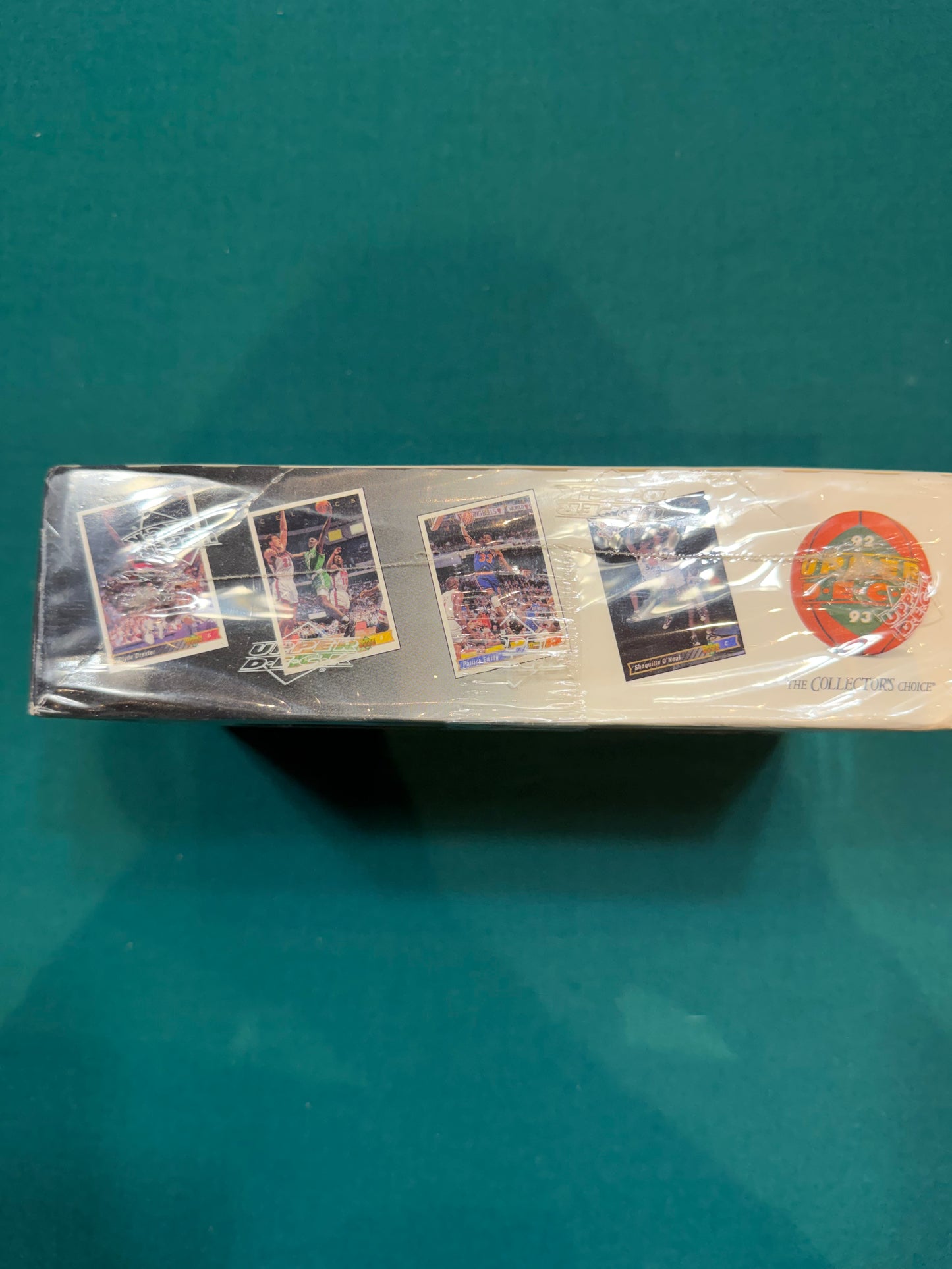 1992/93 Upperdeck Basketball Hobby Box High Series (36) packs per box. Factory Sealed!