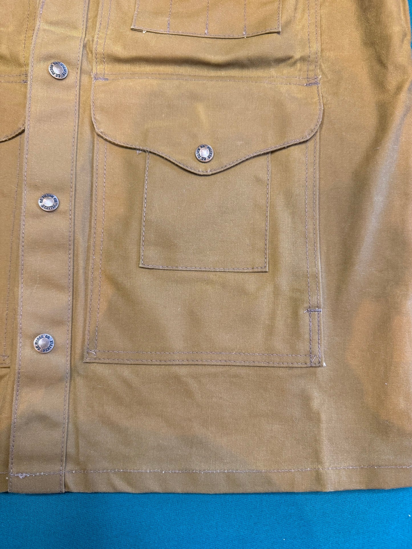 Filson Tin Cloth Cruiser Medium Long Dark Tan Canvas Made In USA Made “Rare”