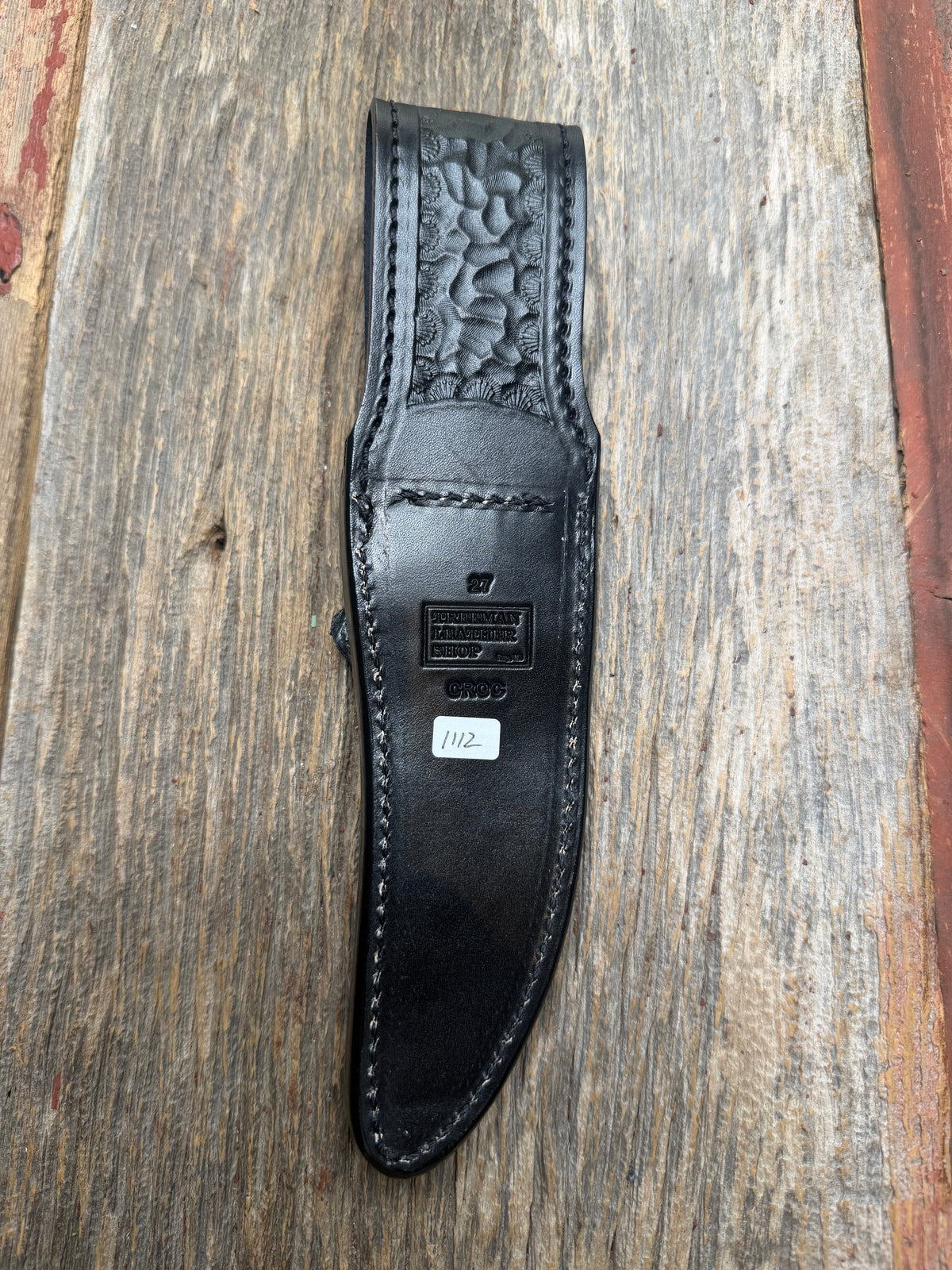 New Randall Model 27 Sheath in Exotic Black Matte Crocodile from Treeman with the newest Black Canteen snap. Killer sheath.