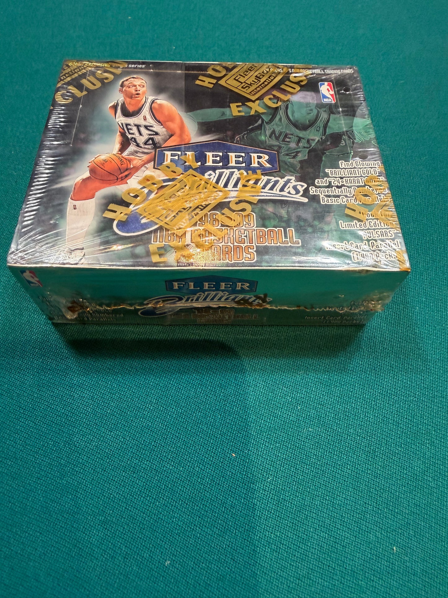 1998/99 Fleer Brilliant’s  Basketball Hobby Box 24 packs per box. Factory Sealed!