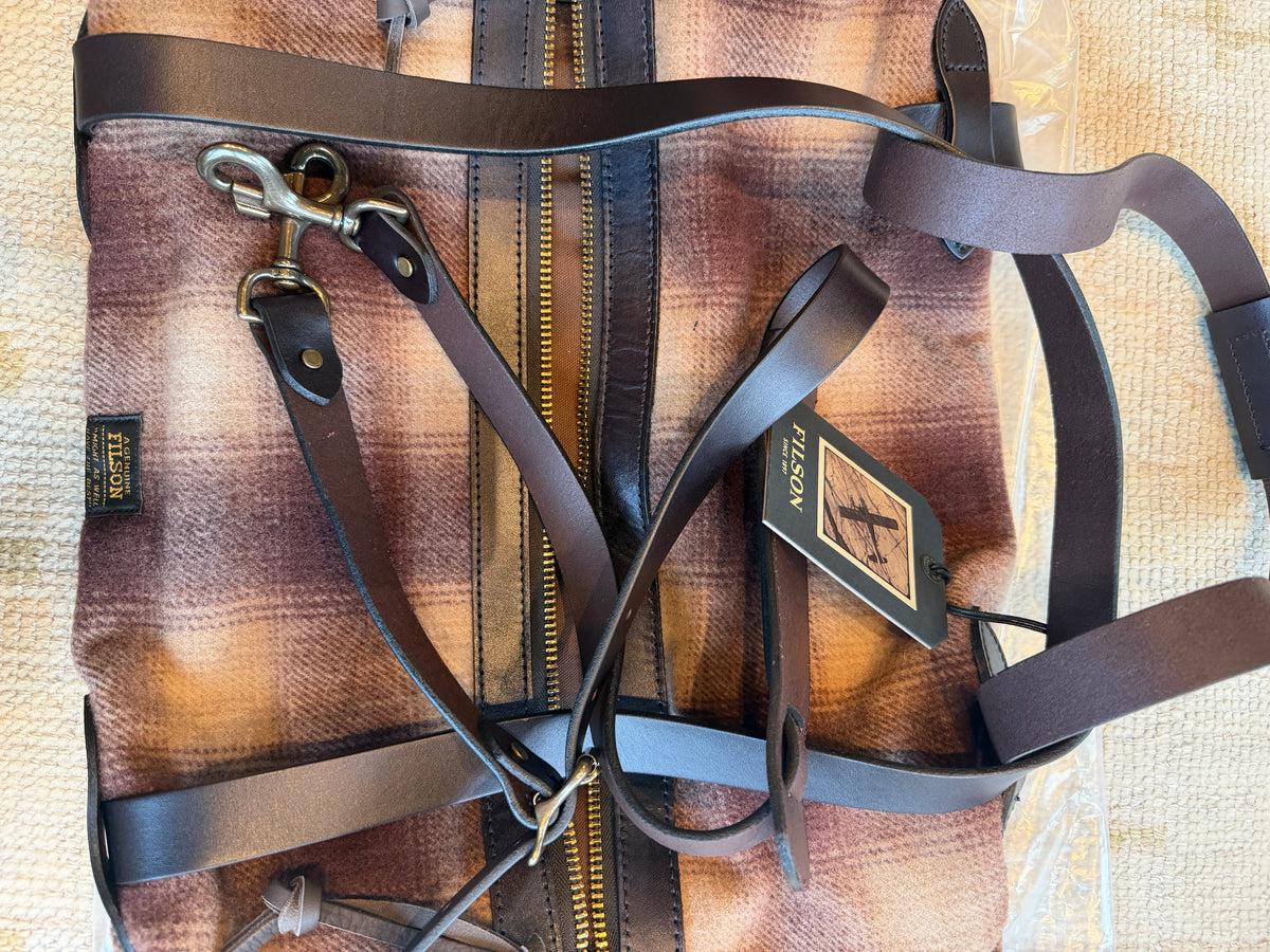 Rare Filson Mackinaw Wool Duffle Medium Brown Tan Ombre Wool and Leather NWT Made in USA - 20286180