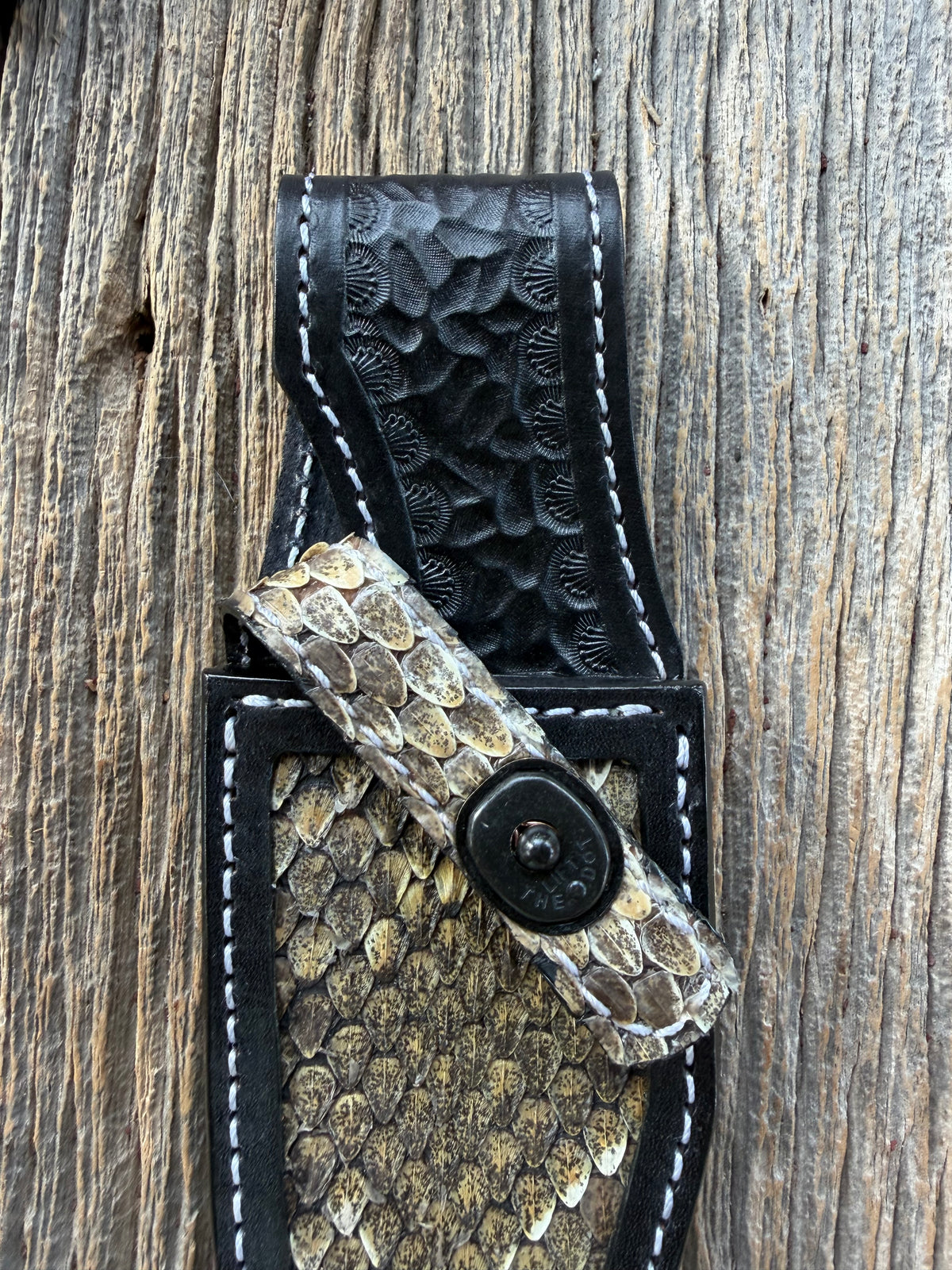 Randall Model 19-5 sheath with inlayed Western Diamondback RattleSnake skin from Treeman Sheaths. Brown leather, white deviated stitching and black canteen snaps.