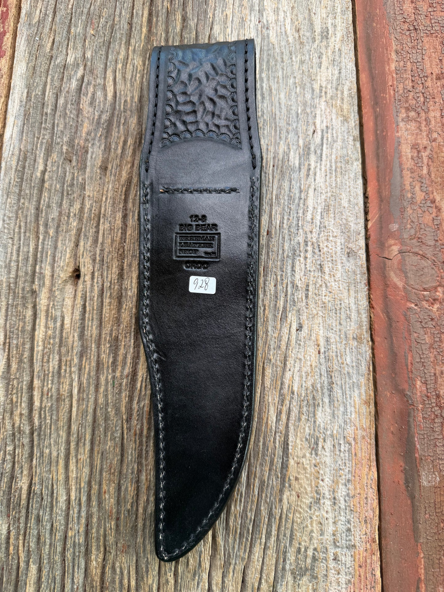 New Randall Model 12-8 Sheath in Exotic Black/Grey Matte Crocodile from Treeman with the newest Black Canteen snap.
