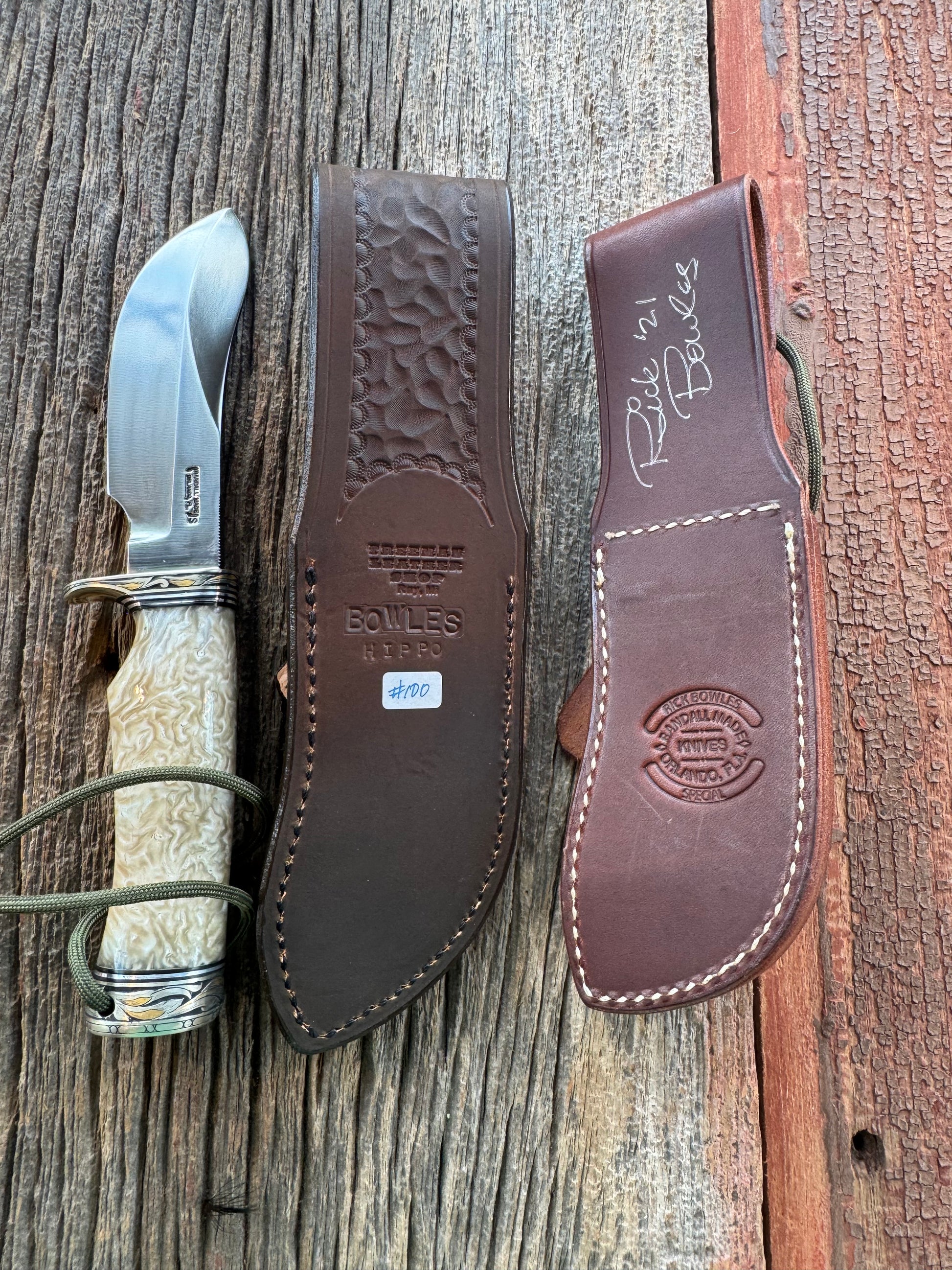 Randall Model Bowles Skinner Dealer Special Knife, perfect Musk Ox. This knife is a one of 4 per Rick Bowles. Beautifully engraved by Jere Davidson and adorned with gold and silver inlays.