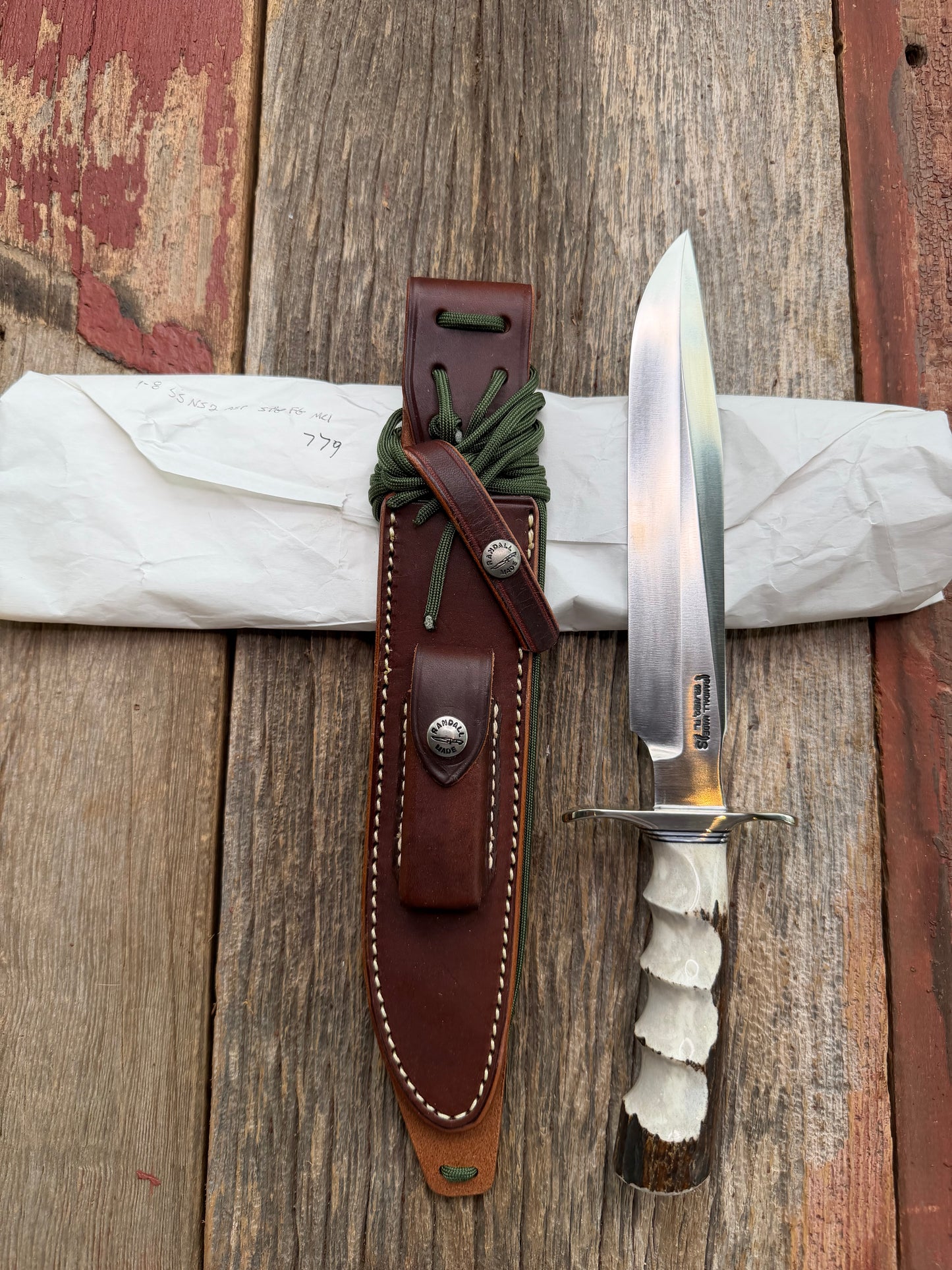 New in Paper Randall Made Knife Model 1-8 Stag with finger grooves handle, Stainless, Nickel silver Hilt, black and aluminum spacers, loaded!!