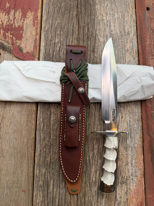 New in Paper Randall Made Knife Model 1-8 Stag with finger grooves handle, Stainless, Nickel silver Hilt, black and aluminum spacers, loaded!!