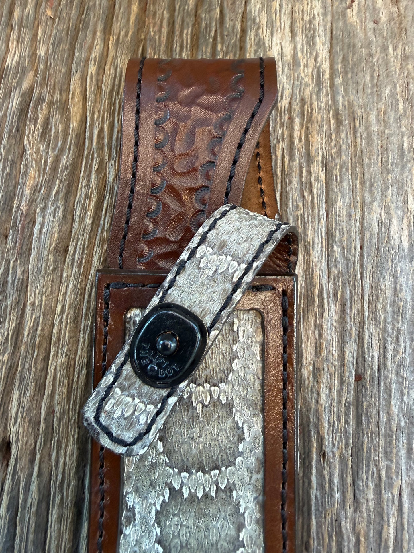 Randall Model 1-8 Sheath in Exotic Prairie RattleSnake from Treeman Sheaths. Tremendous colors on this one.