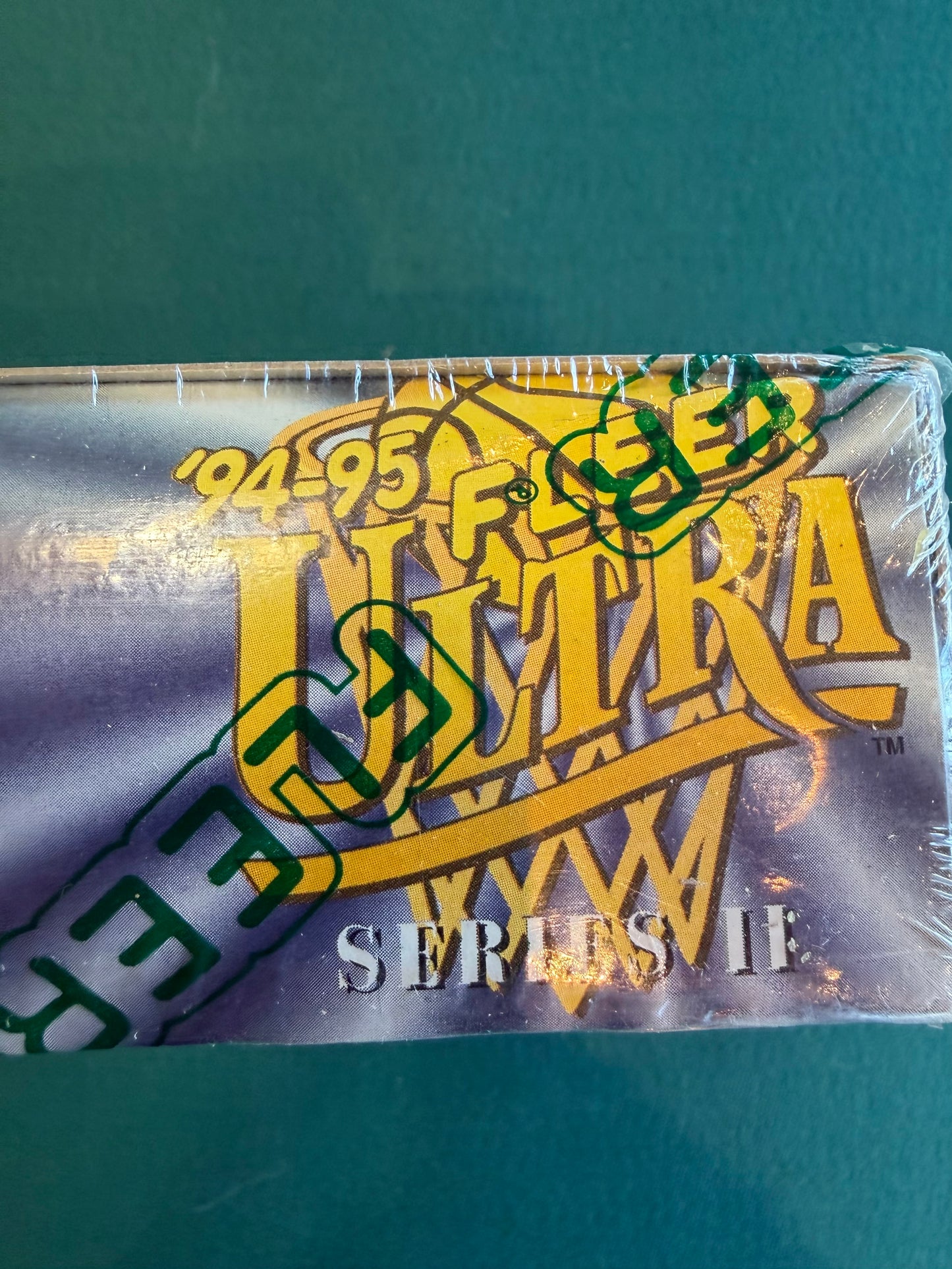1994-95 Fleer Ultra Series 2 Basketball 36ct Retail Box Power In The Key Box - Factory Sealed