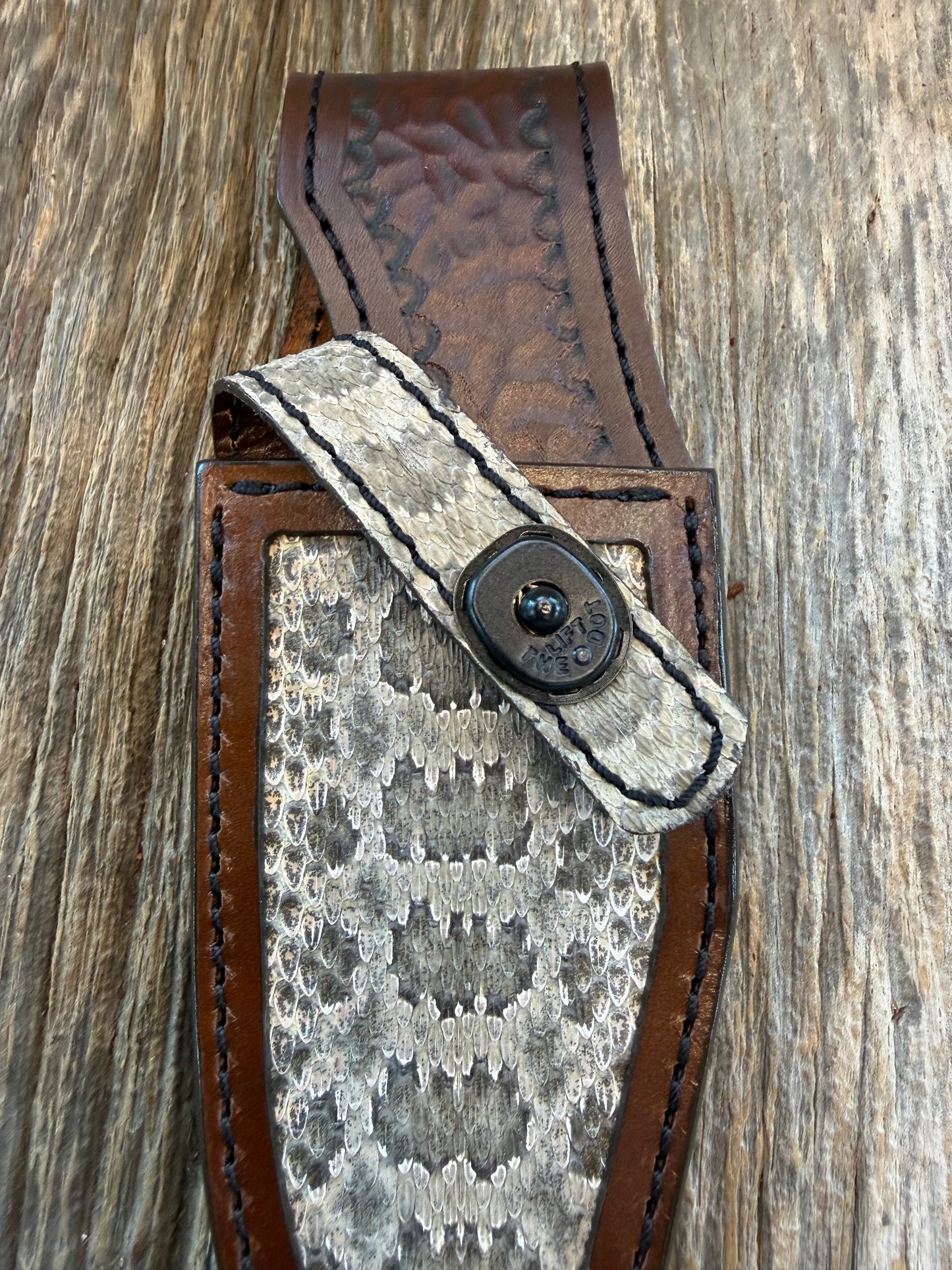 Randall Model 19-5  Sheath in Exotic Prairie RattleSnake from Treeman Sheaths. Tremendous colors on this one.