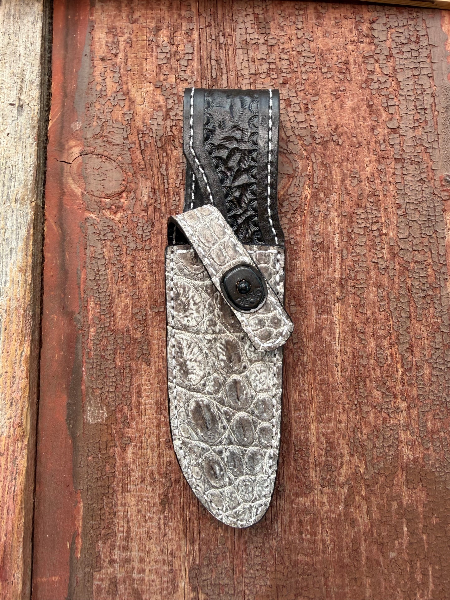 Randall Model 23 Exotic Natural Crocodile Sheath from Treeman.