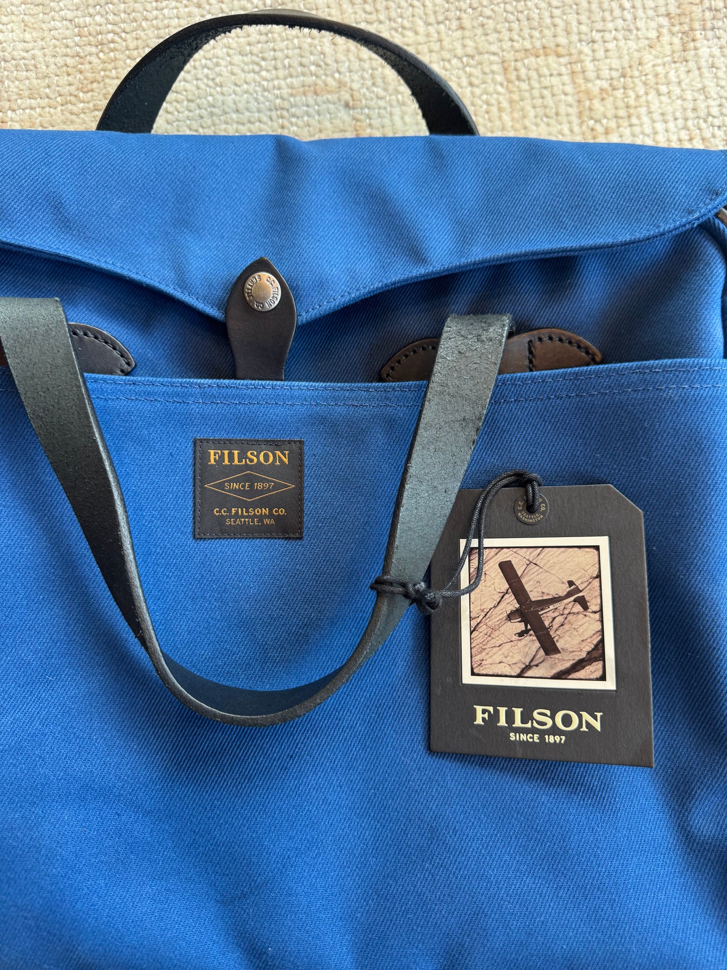 NWT Filson Rugged Twill Flag Blue Briefcase NWT Model # 20195528