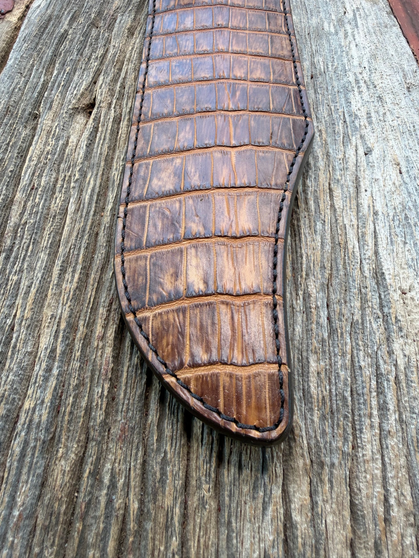 New Randall Model 12-11 Smitty Sheath in Exotic Tan Matte Crocodile from Treeman with the newest Black Canteen snap.