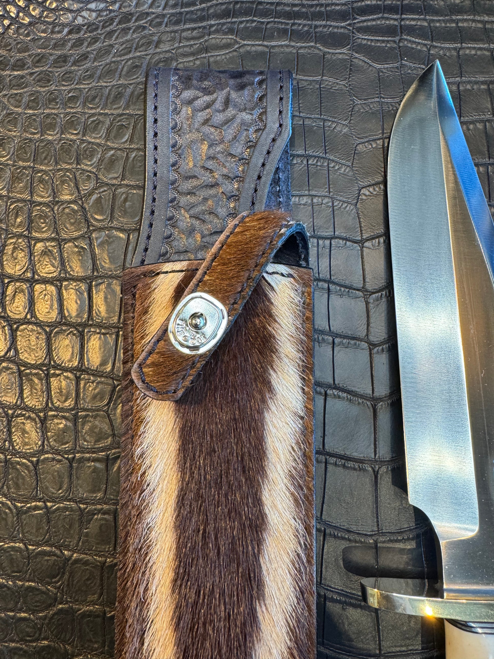 Randall Model 12-9 Clip Point Sheath in Exotic Zebra Fur ( Face stripes) by Treeman. (Sheath only)