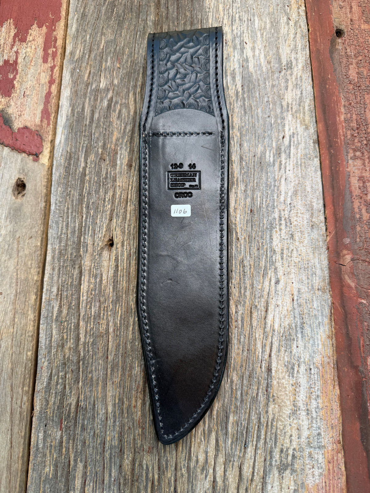 New Randall Model 12-9 Sheath in Exotic Black Matte Crocodile from Treeman with the newest Black Canteen snap. Killer sheath.