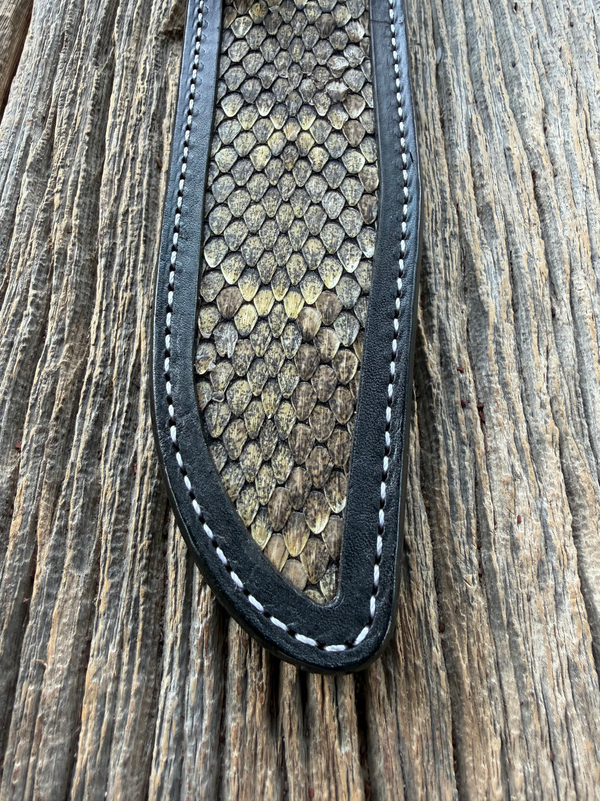 Randall Model 1-8 sheath with inlayed Western Diamondback RattleSnake skin from Treeman Sheaths. Brown leather, white deviated stitching and black canteen snaps.