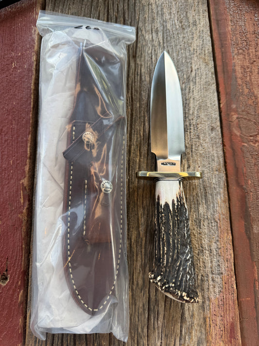 New in paper Randall Model Clinton Special with a Huge piece of Popcorn Crown Stag. Nickel Silver Hilt with a natural end.
