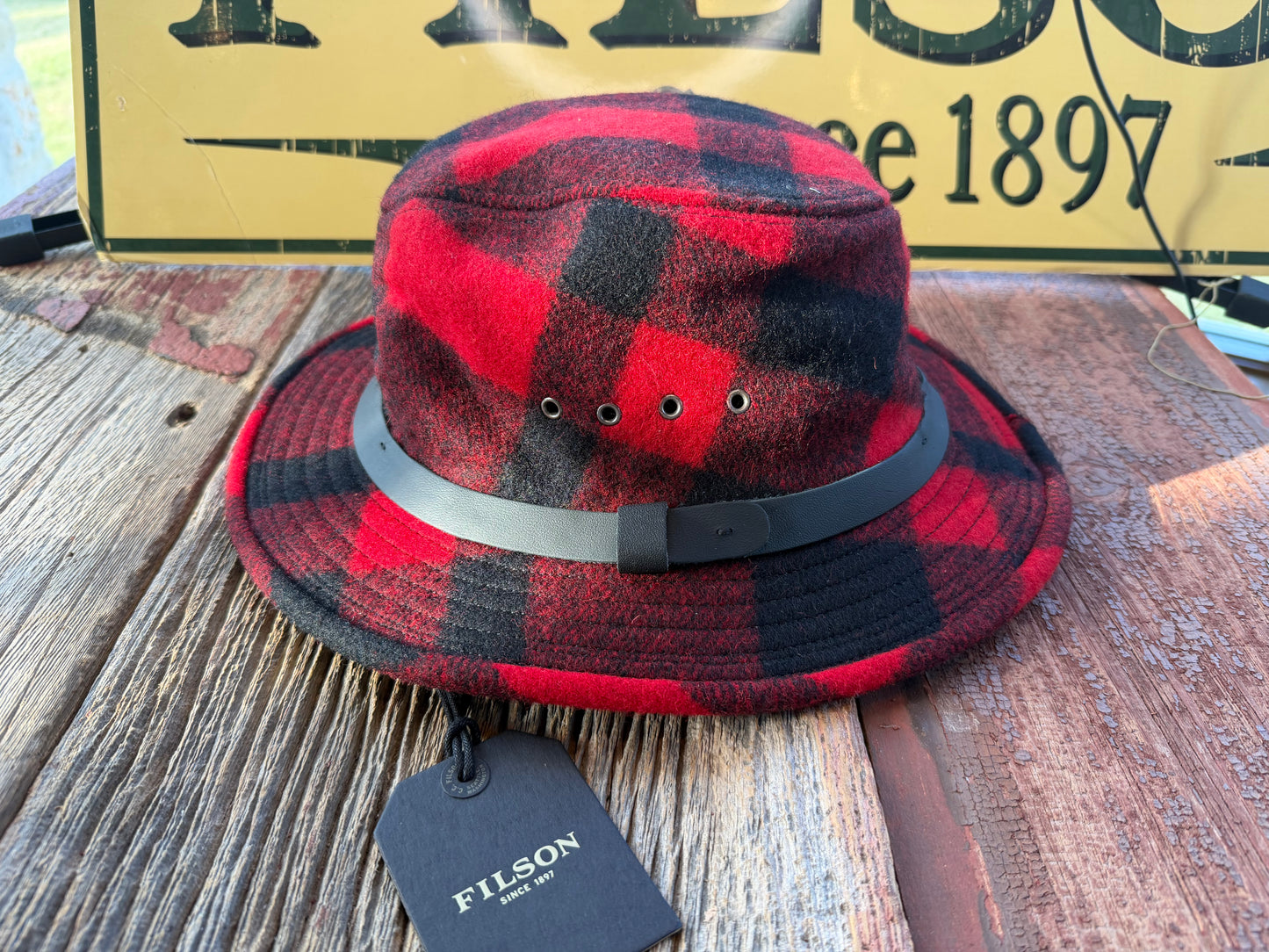 Filson Wool Packer Hat Large Red/Black Buffalo Mens NEW Fedora Made USA