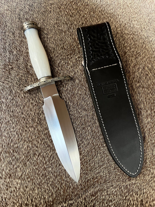 TC Special - Poly Pearl Engraved by Master Engraver Jere Davidson with Fine Silver Inlay