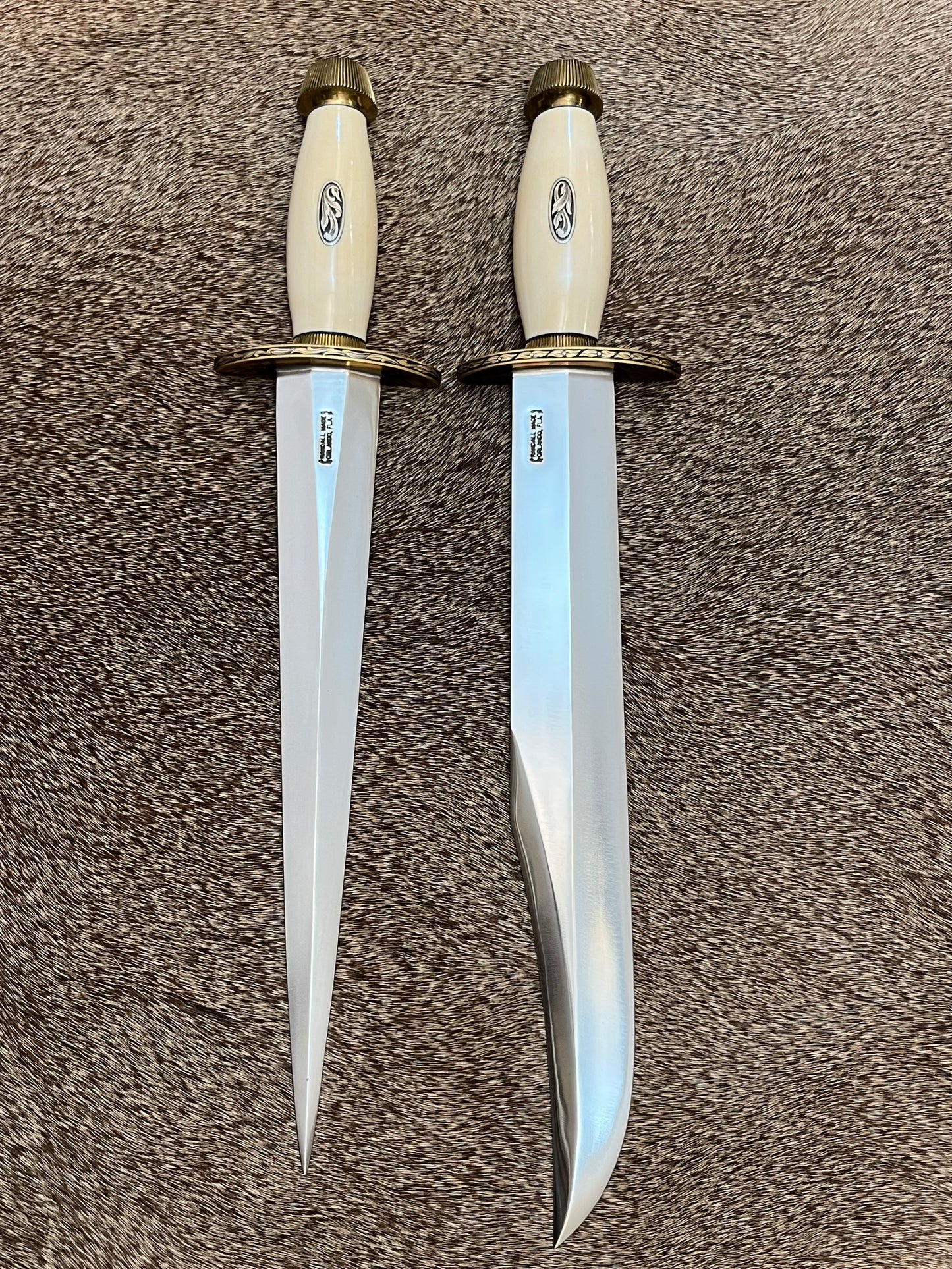 NOTE: Item is part of my personal Collection. Adding to cart will not result in a Sale ~<~>~<~>~<~>~<~>~<~<~     Model 13 Arkansas Toothpick     Model 12 Raymond Thorp Bowie