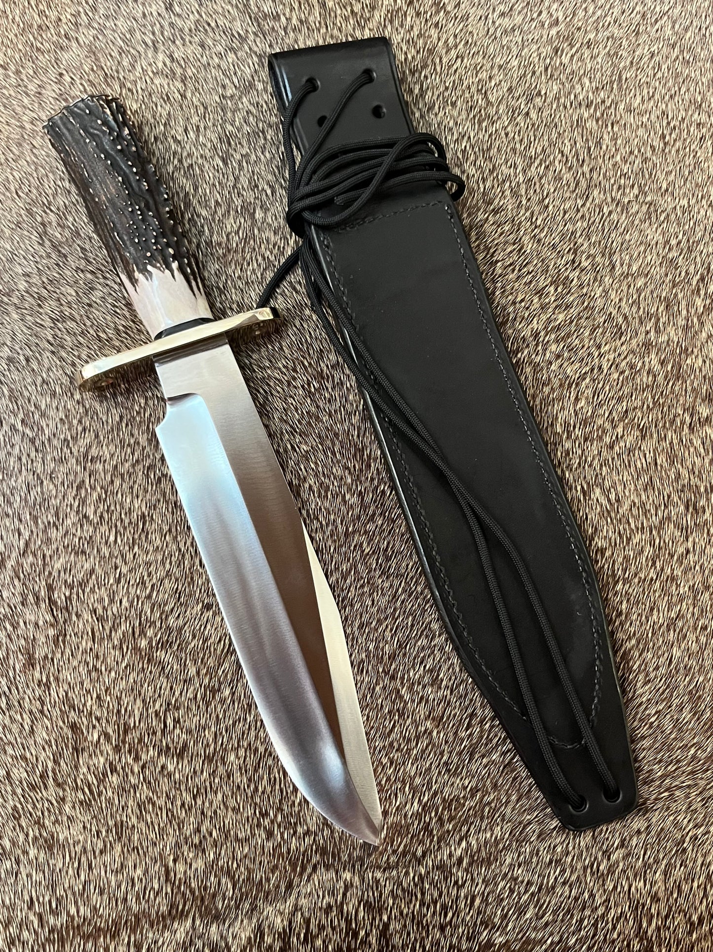 #12-9” #14 Grind Sportsman Bowie                                            Beautiful Stag