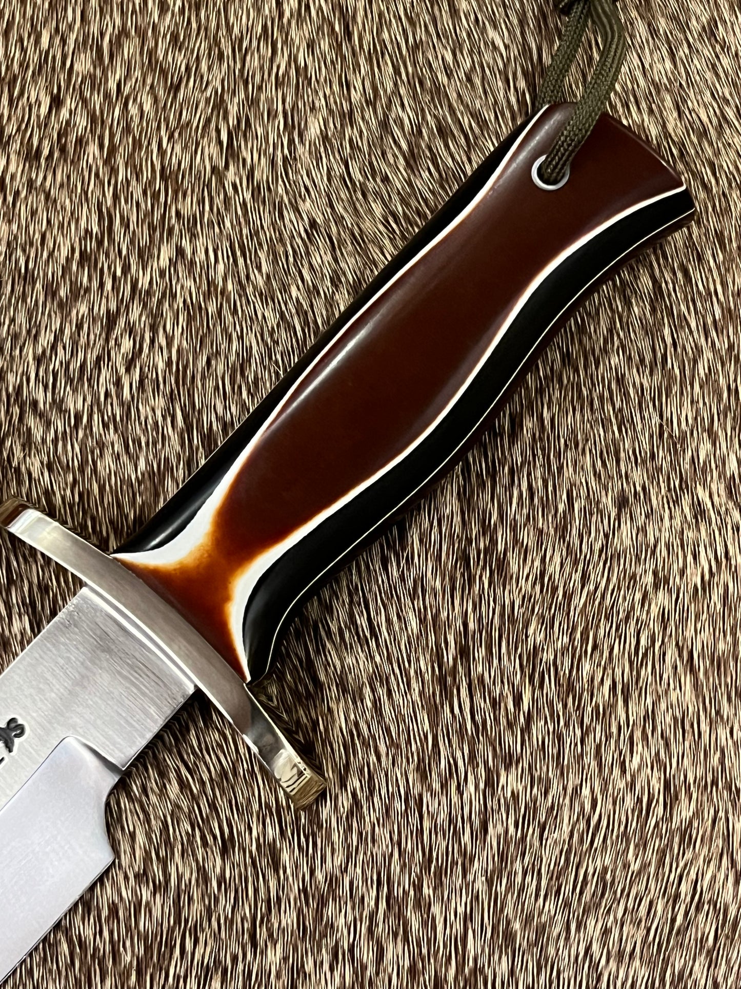 Model 14 - Attack with Brown, White and Black Micarta