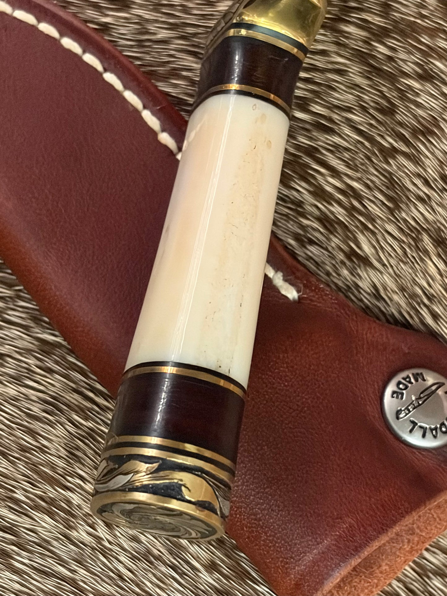Model #25 Miniature Fossil #1415 Engraved Master Engraver Jere Davidson with Fine Silver Inlay