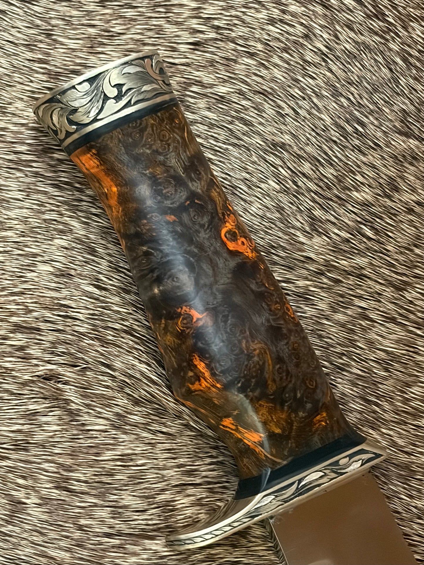 Model 19 Bushmaster                      Engraved by Jere Davidson with Fine Silver Inlay