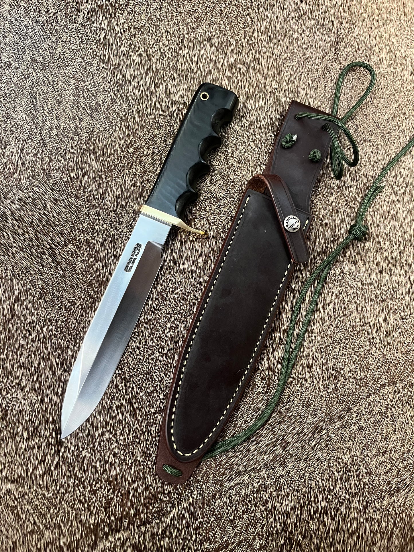 Model 16, Diver                             Black Micarta with Waxed Sheath