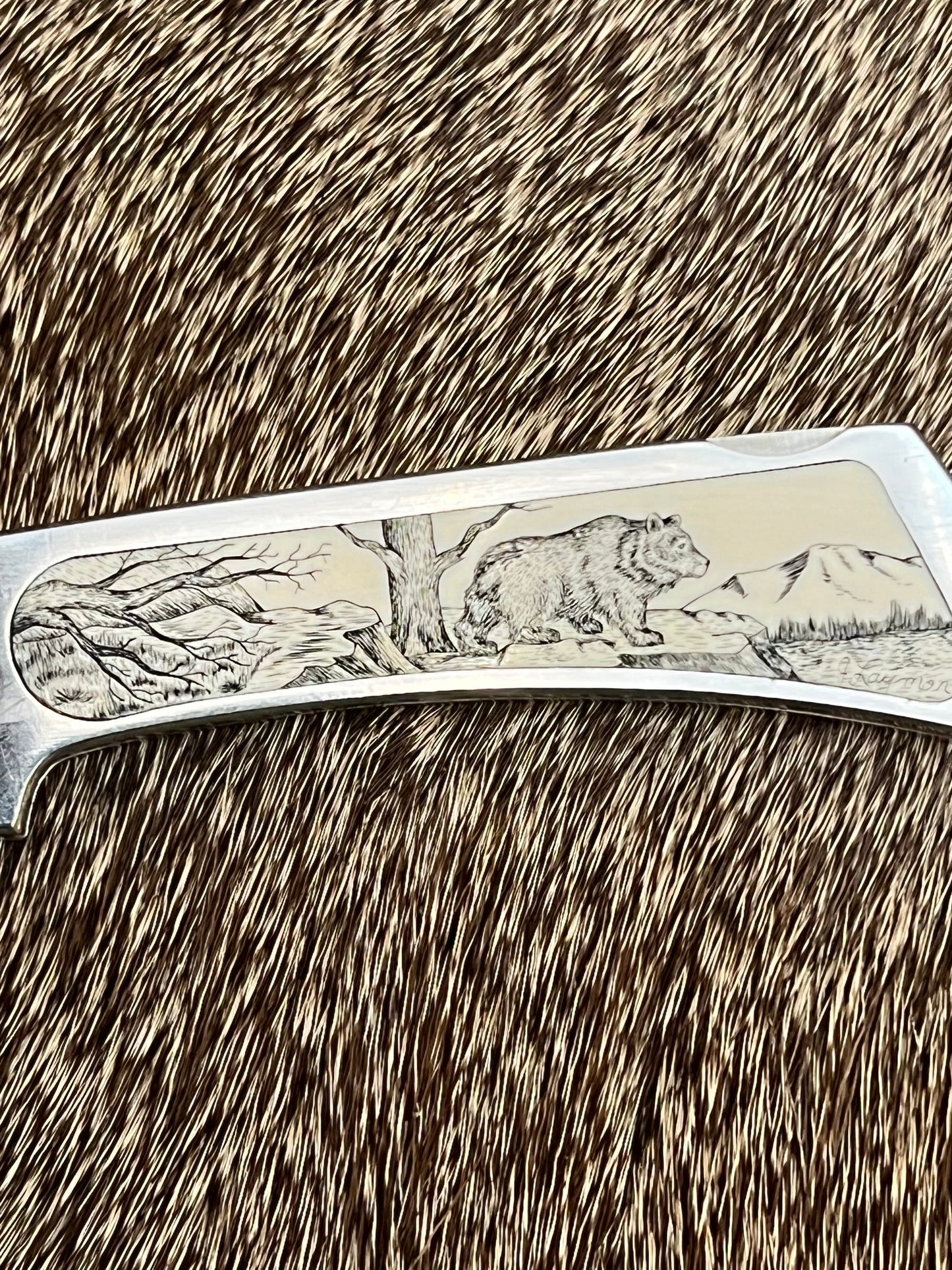 Jimmy Lile Lock Back Folder  Ivory with Engraved Blade