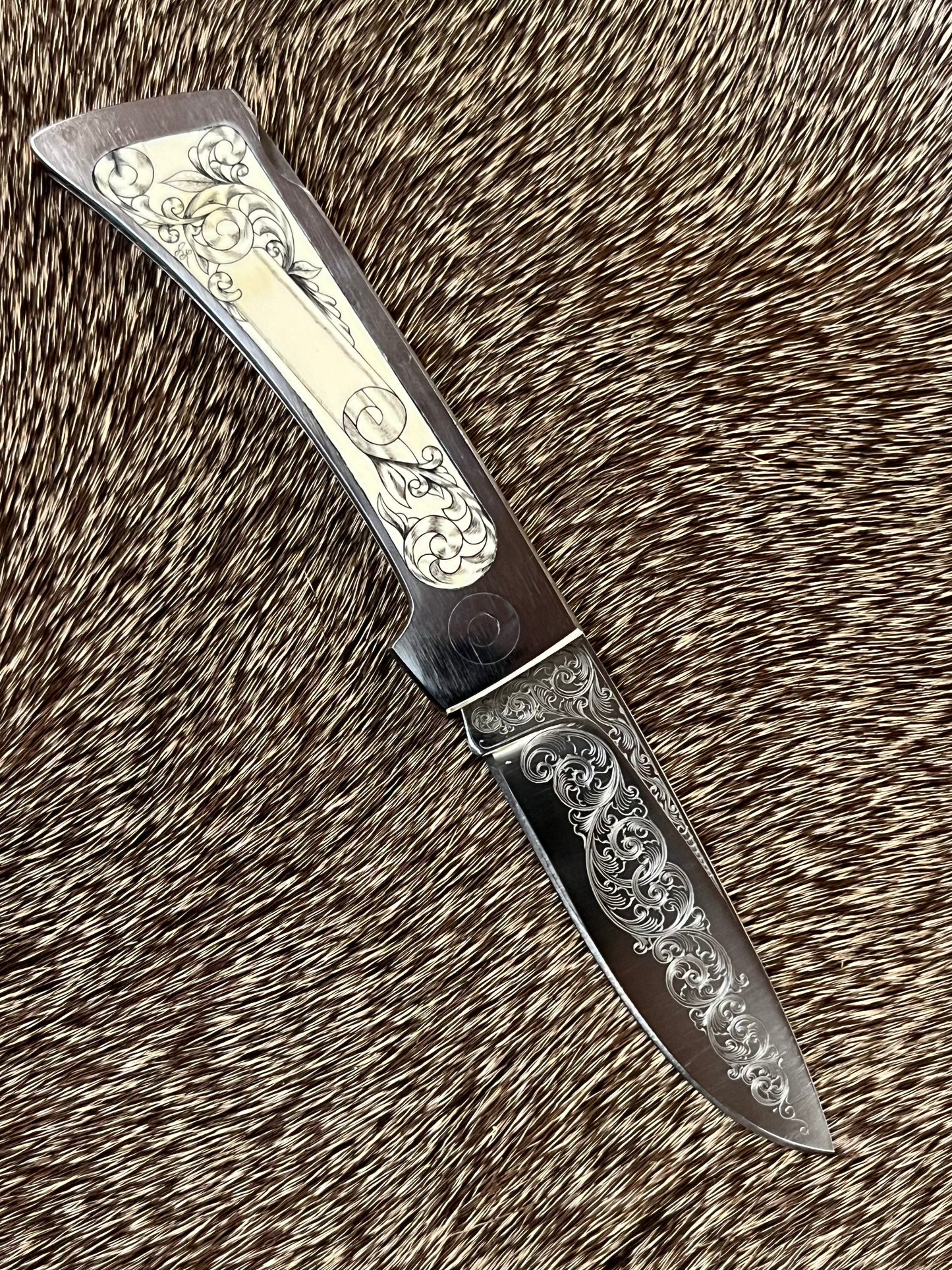 Jimmy Lile Lock Back Folder  Ivory with Engraved Blade