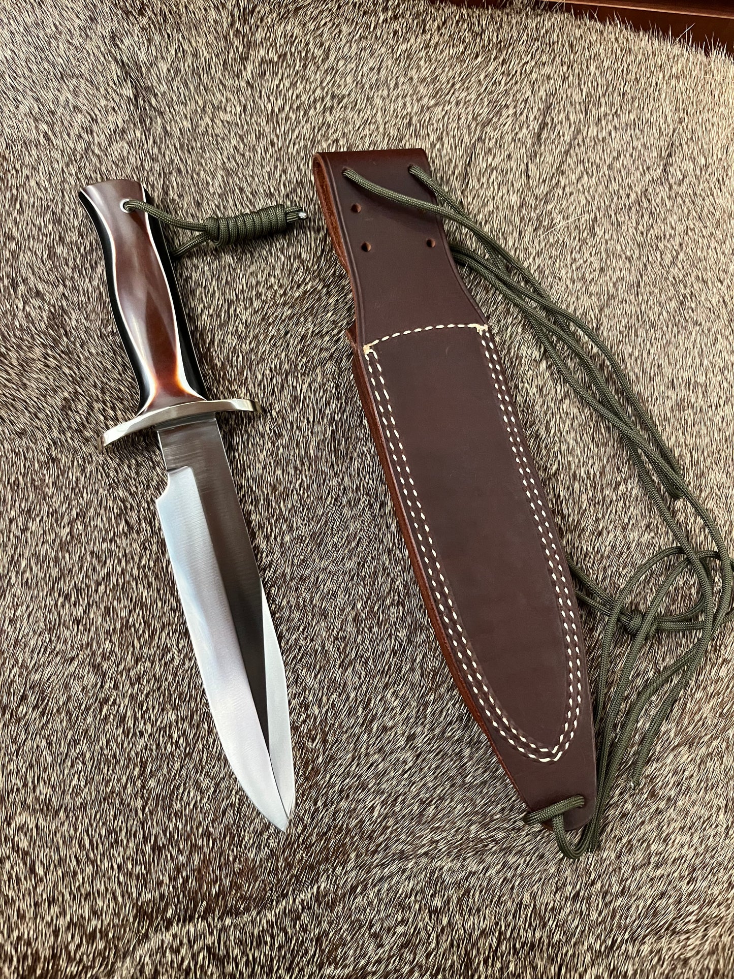 Model 14 - Attack with Brown, White and Black Micarta
