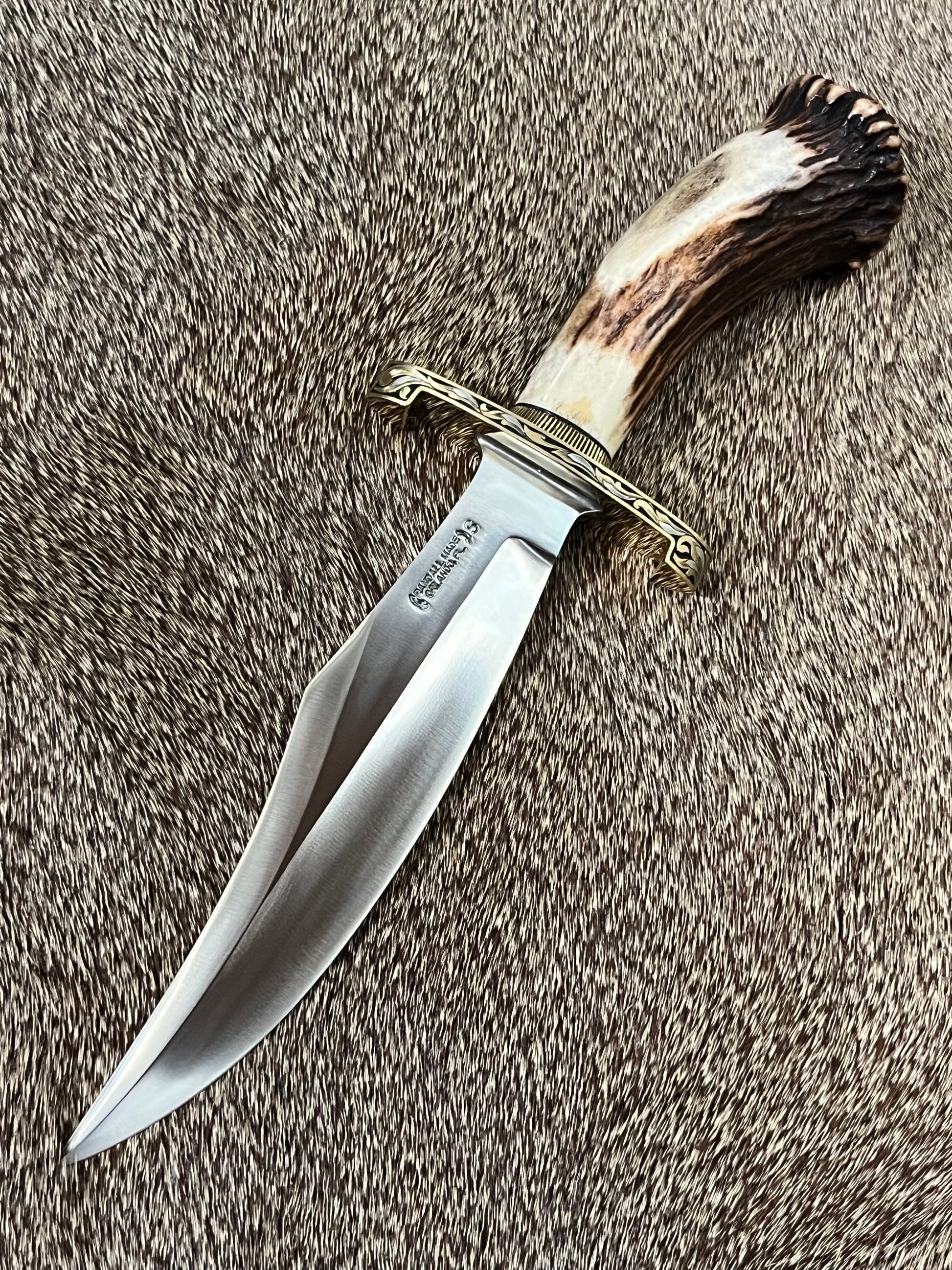 Model 12-8 Big Bear Crown Stag, Engraved by Master Engraver Jere Davidson with Fine Silver Inlay