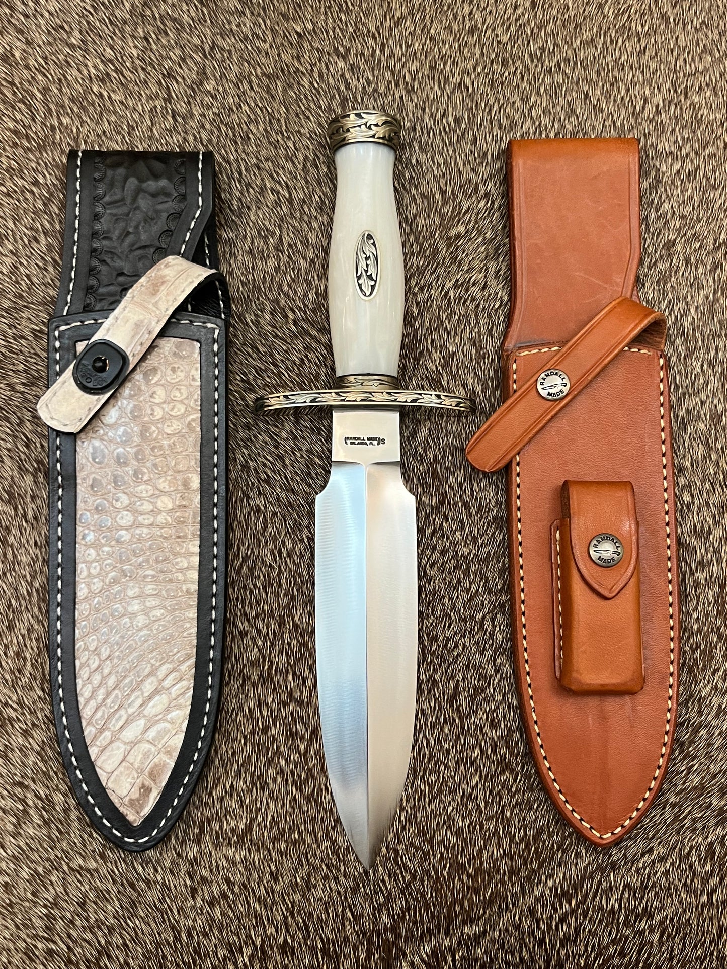 TC Special - Poly Pearl Engraved by Master Engraver Jere Davidson with Fine Silver Inlay