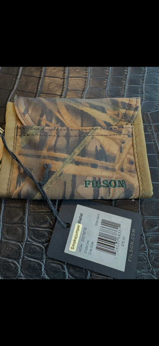 New with Tags Filson Smokejumper Tin Wallet Shadow Grass 20051128
