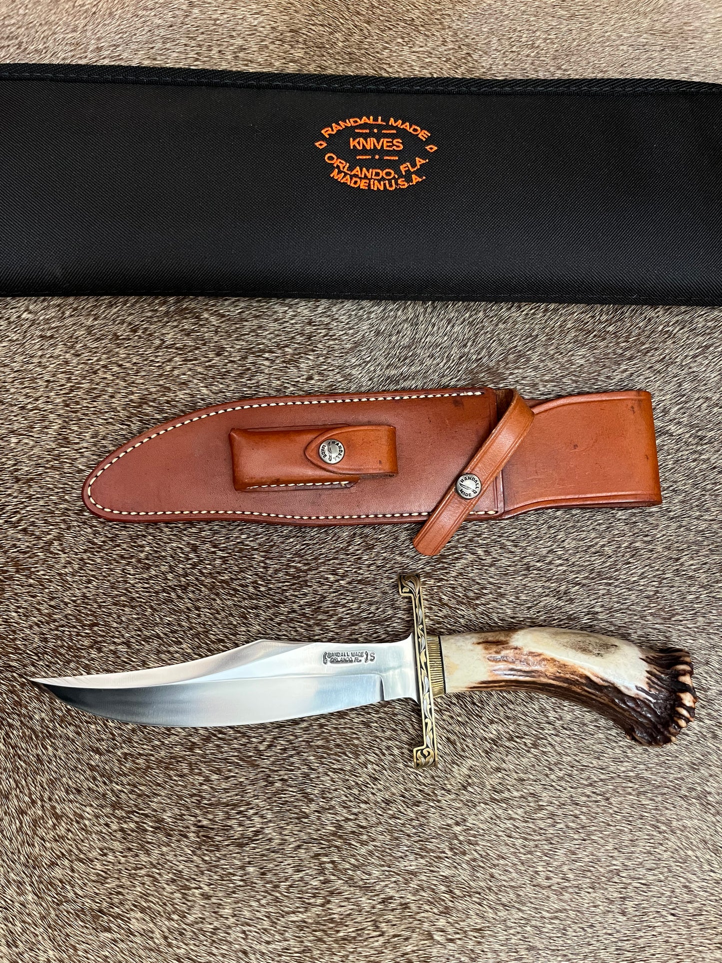 Model 12-8 Big Bear Crown Stag, Engraved by Master Engraver Jere Davidson with Fine Silver Inlay