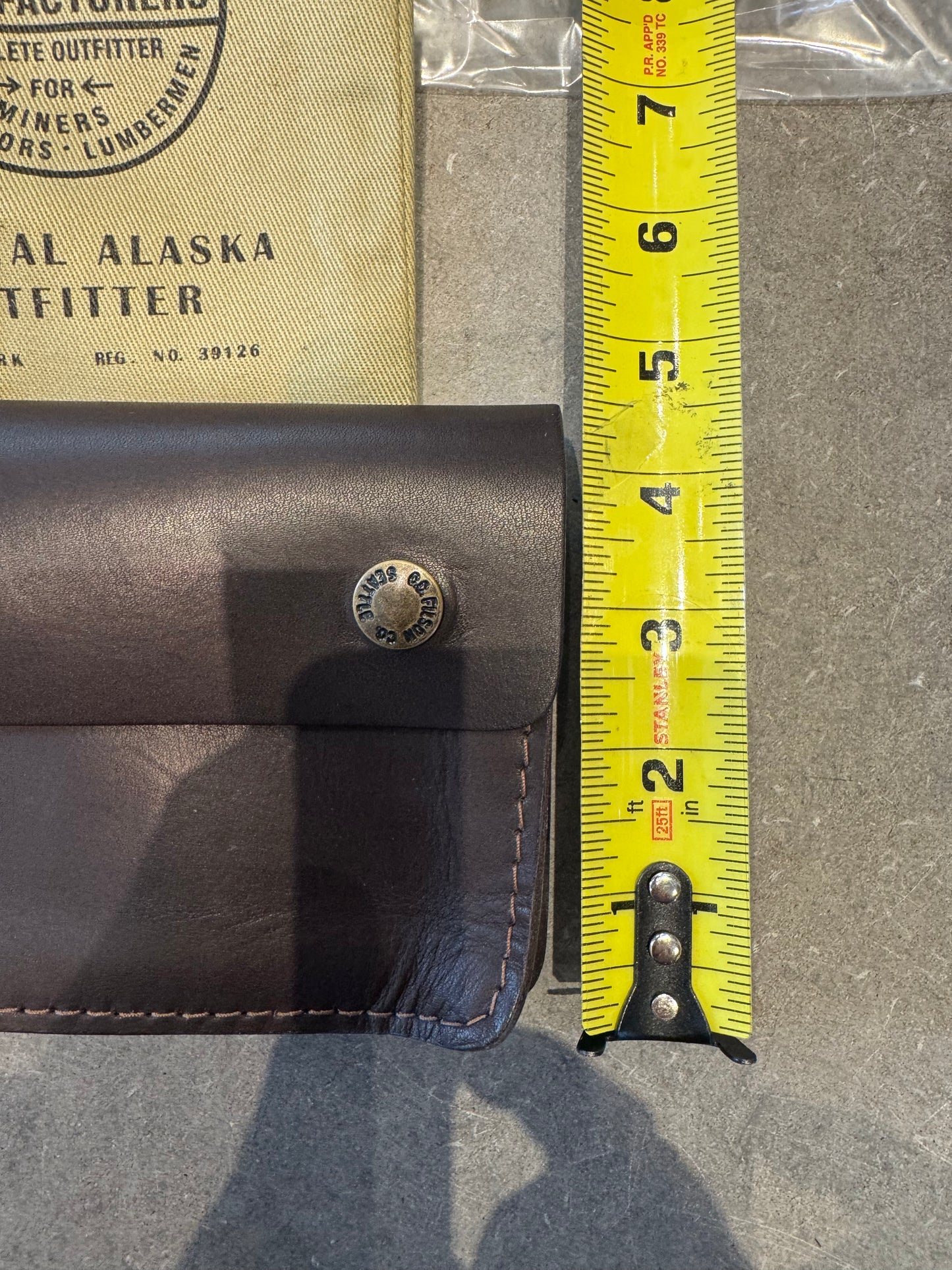 NWT FILSON Brown Workshop Long Snap Leather Wallet only 50 Model # 20308378
