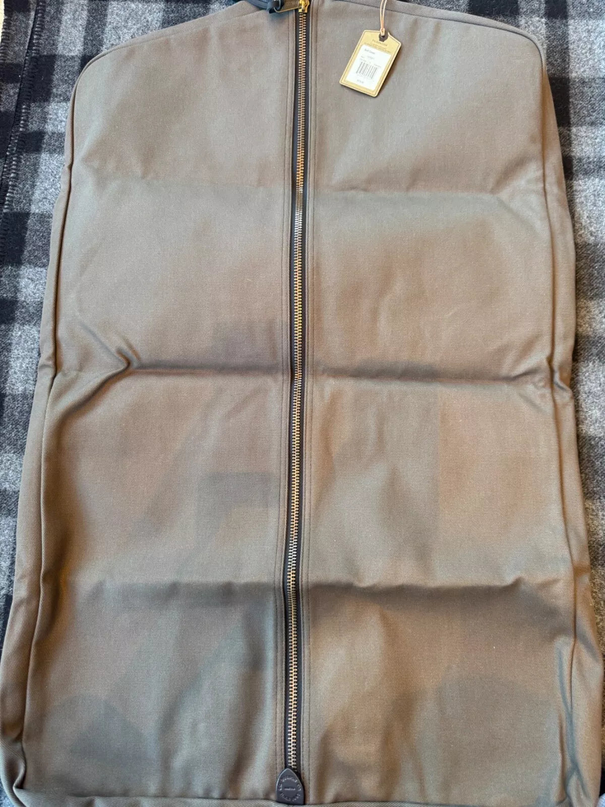 Made in USA Filson Rugged Twill Suit Cover in Root New with Tags # 11070271 Mint
