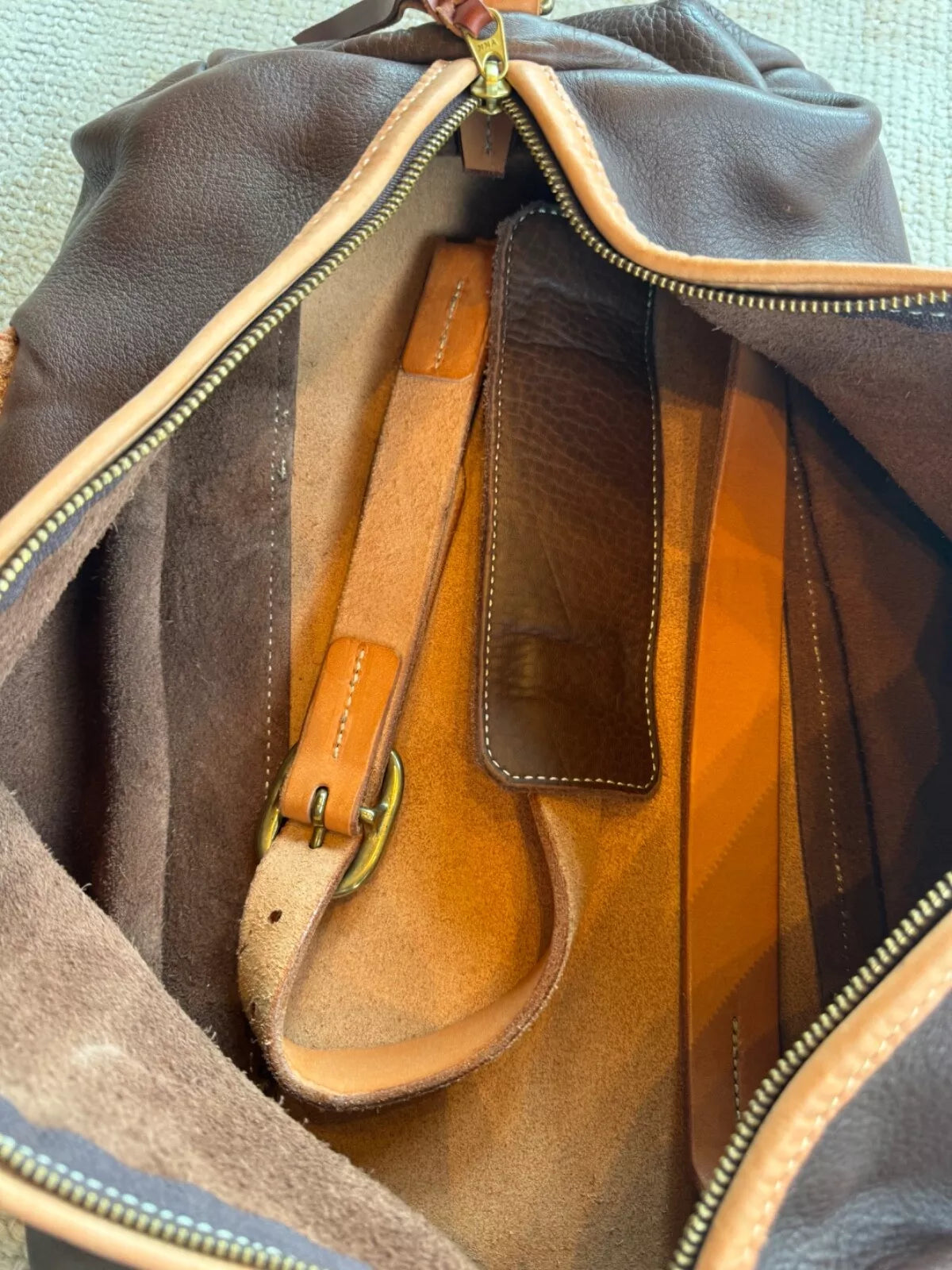 NWT Filson x Ranchlands Duffle Bag 20111492 MADE USA Leather Dark Brown Tan Rare