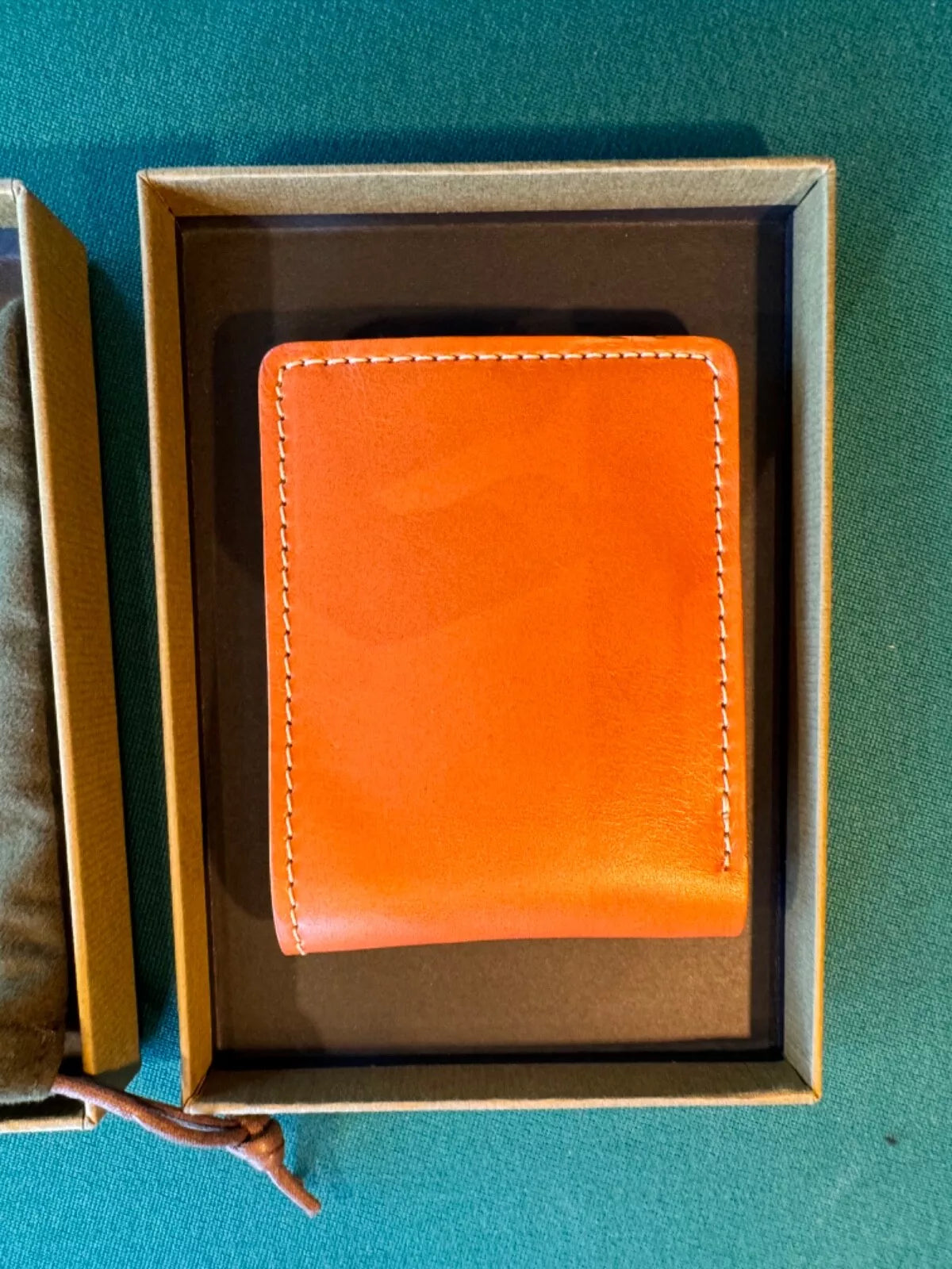 Filson Bi-Fold Wallet MADE IN USA Tan Bridle Leather CC Bi Fold 11070399