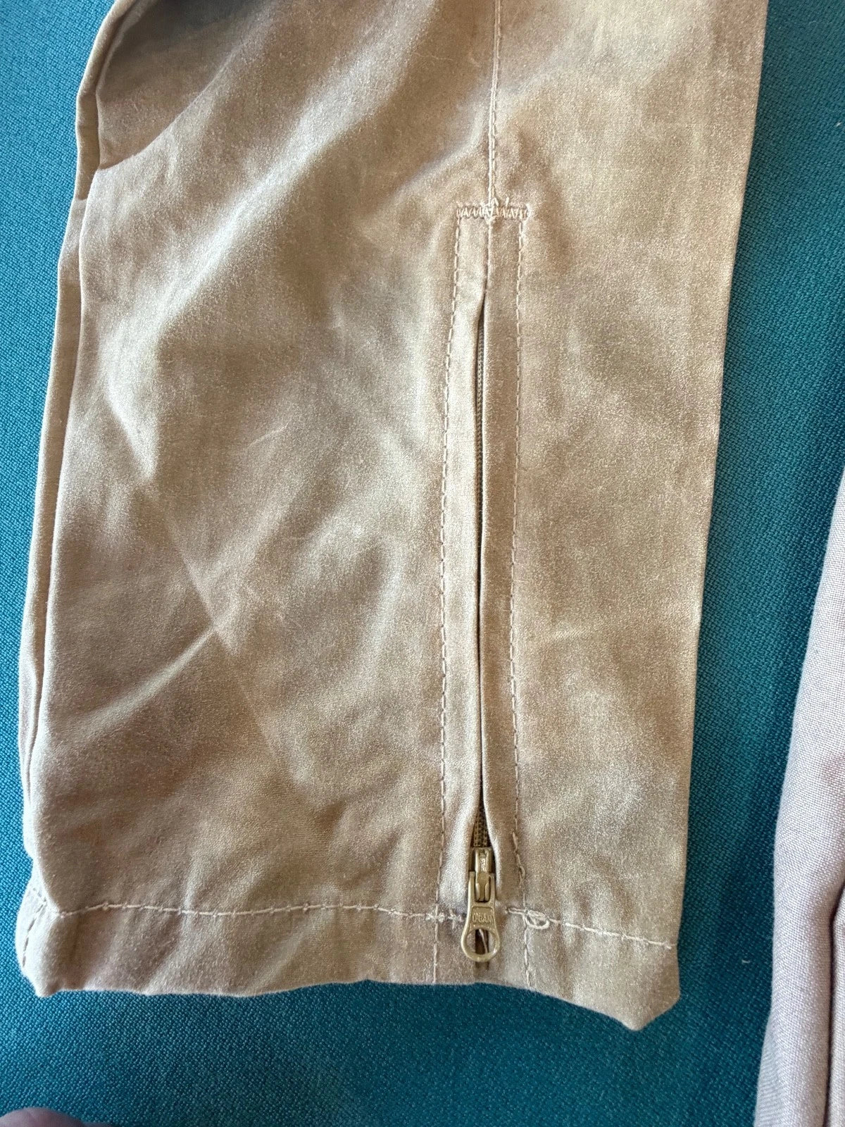 Filson Vintage NWT Light Field Coat Soy Wax Tan Large # 10458 USA Rare